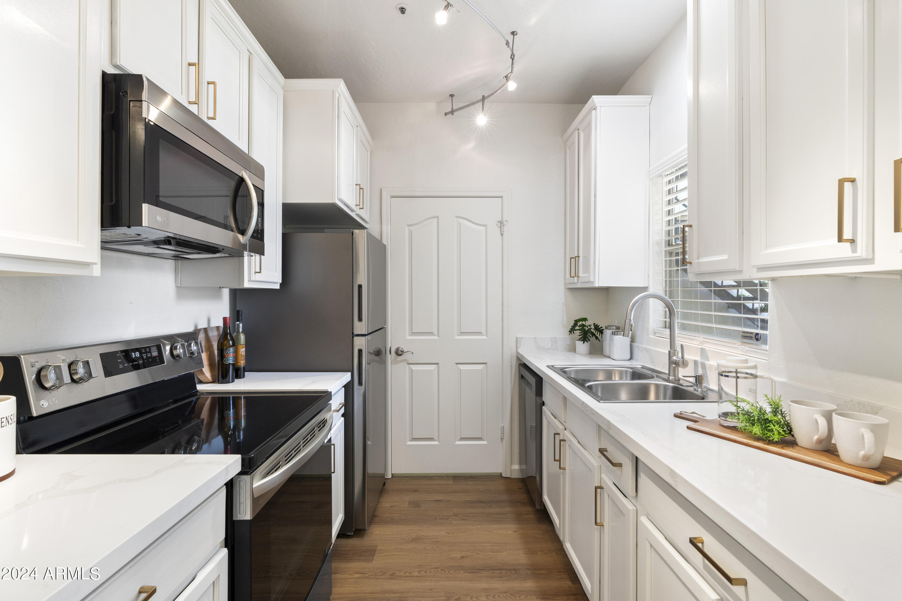 14145 N 92nd Street 1108