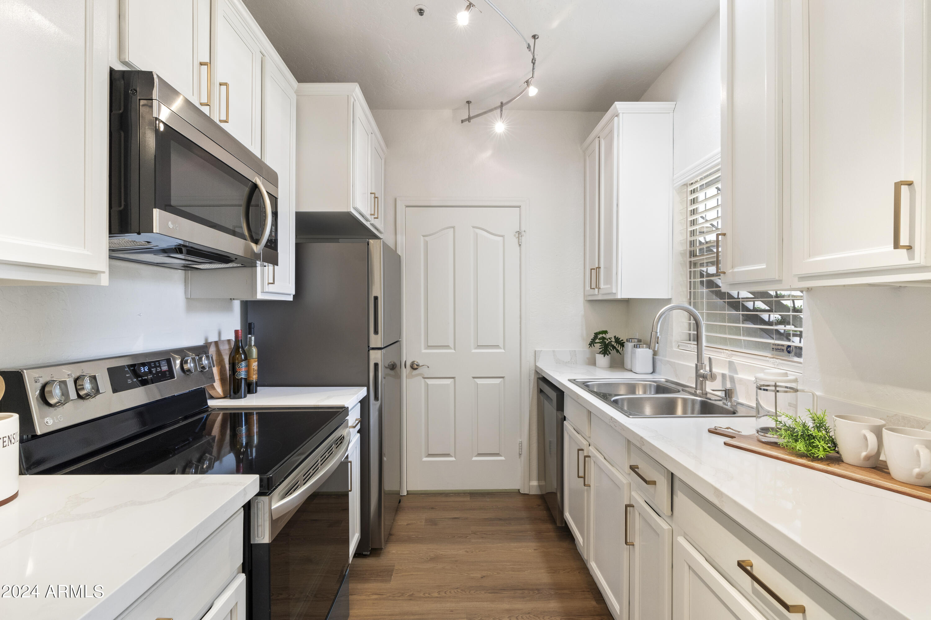 14145 N 92nd Street 1108