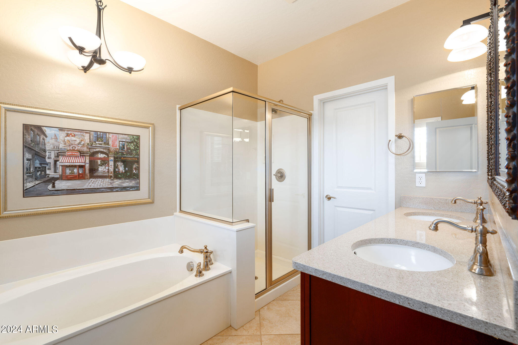815 E ROSE Lane # 140