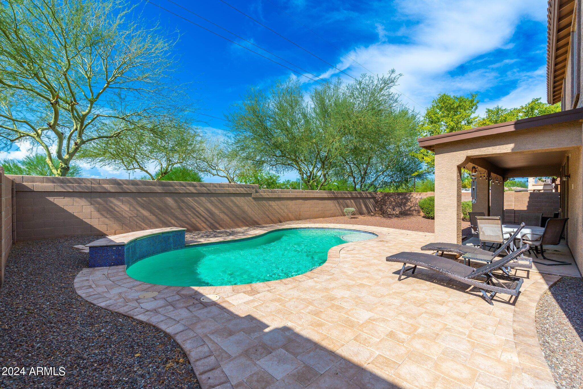 14580 W SHAW BUTTE Drive