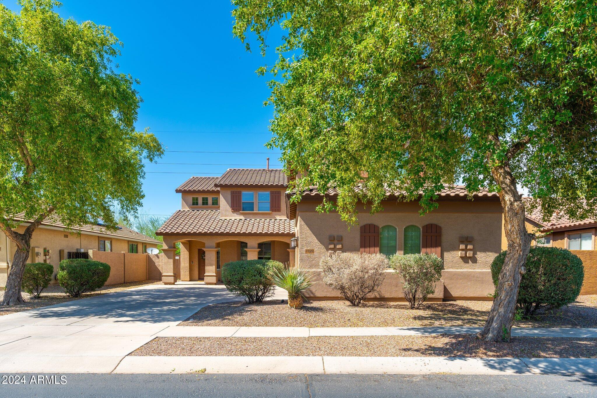 14580 W SHAW BUTTE Drive
