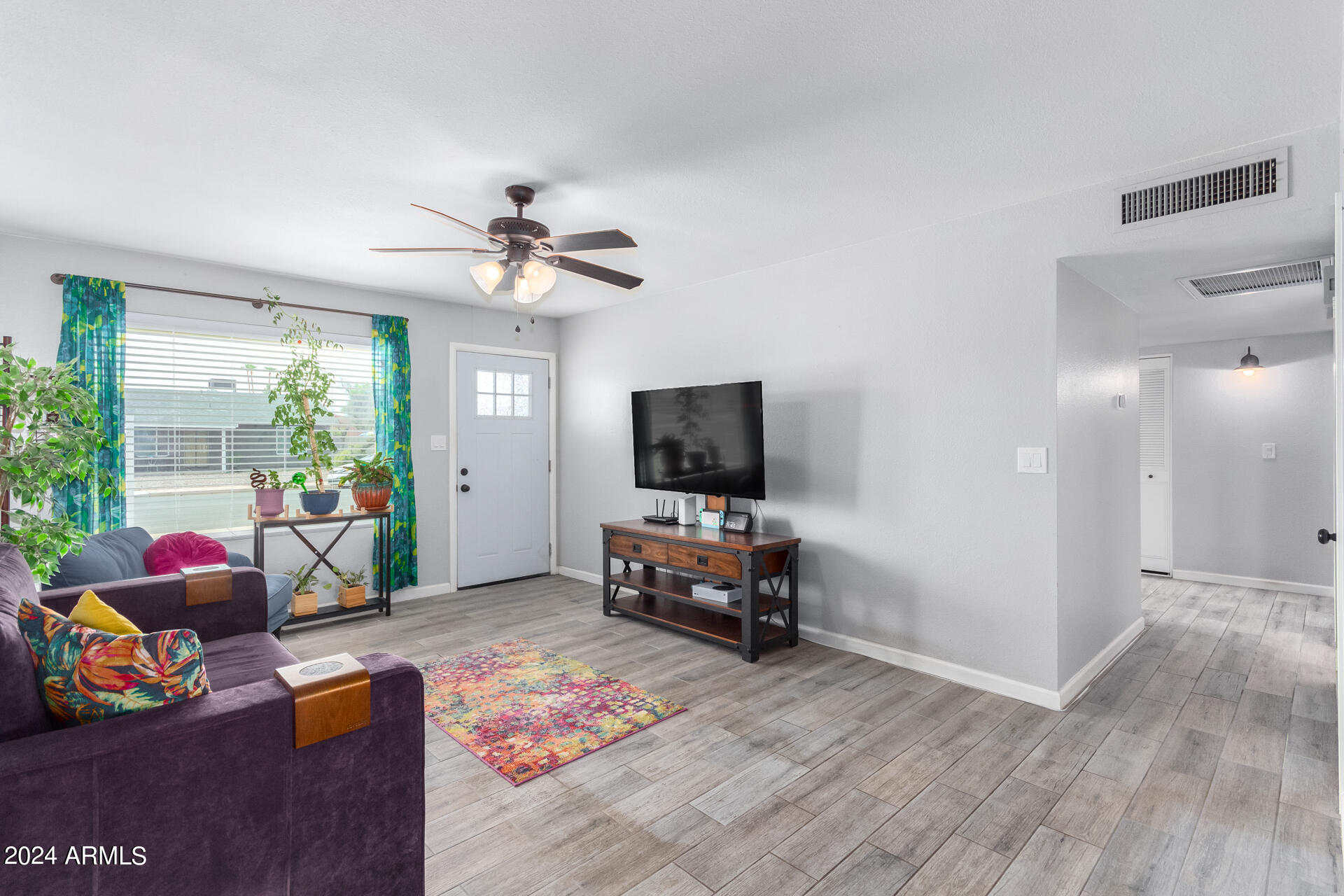 2008 W WESTERN Drive