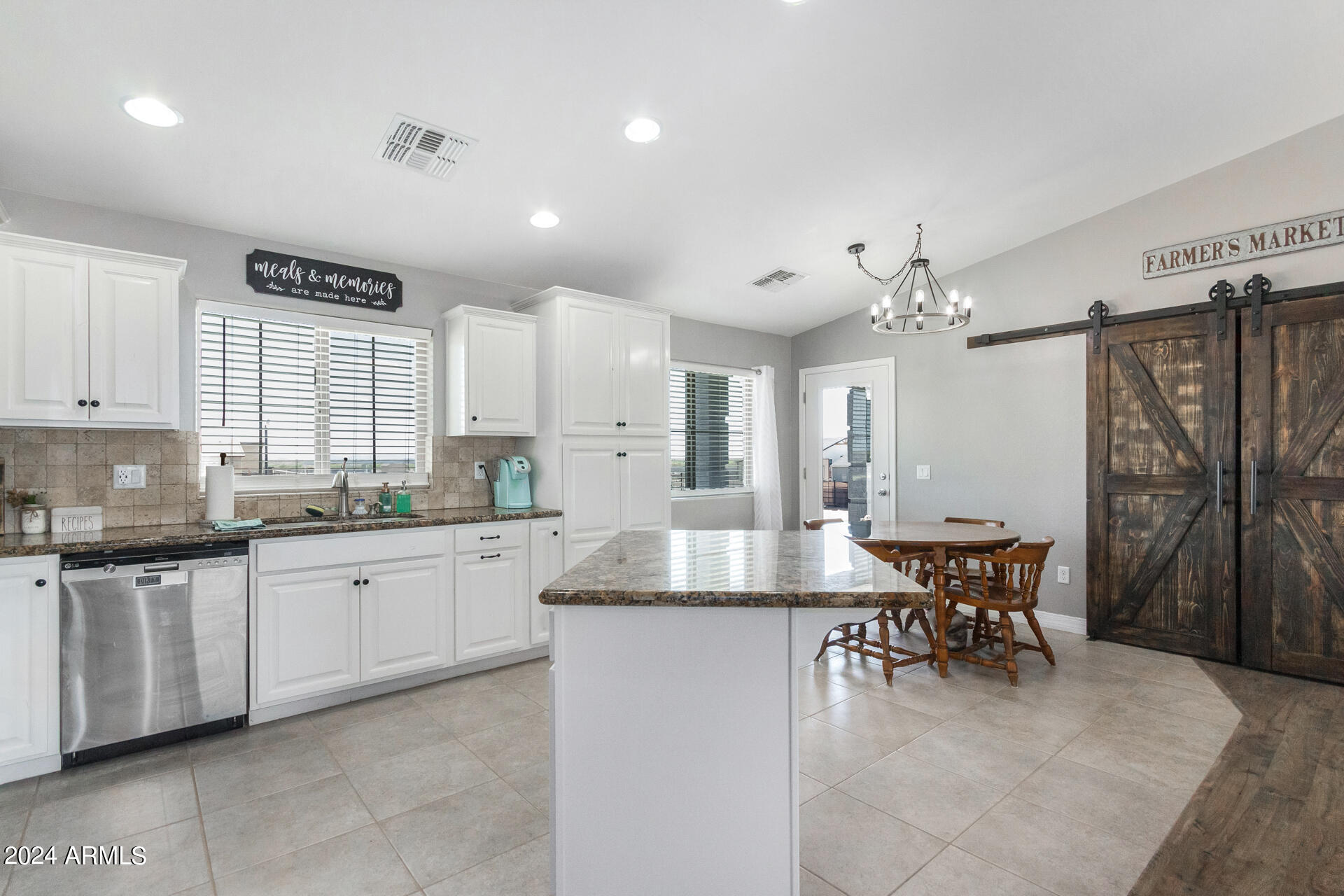 30419 W MCKINLEY Street