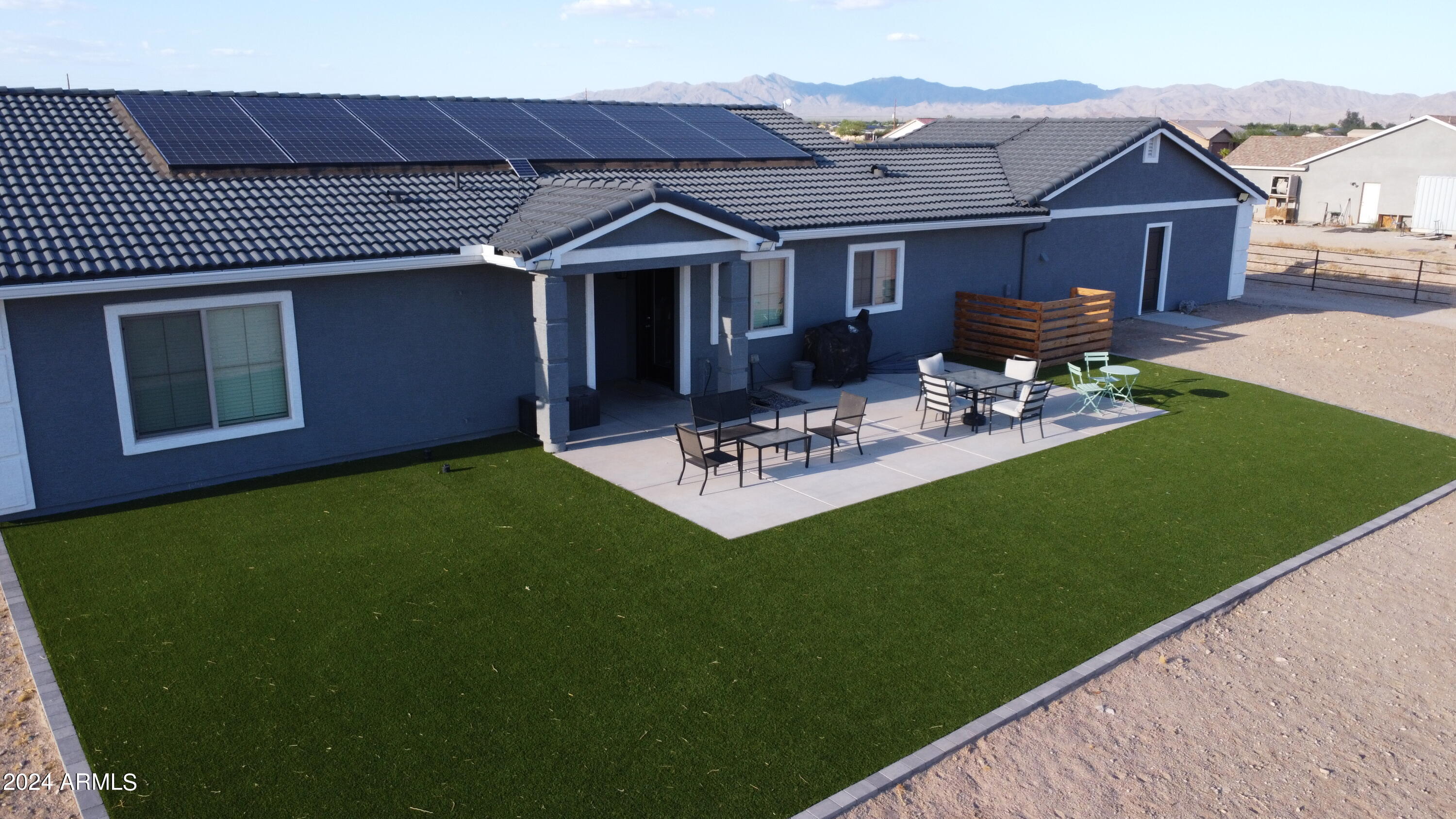 30419 W MCKINLEY Street