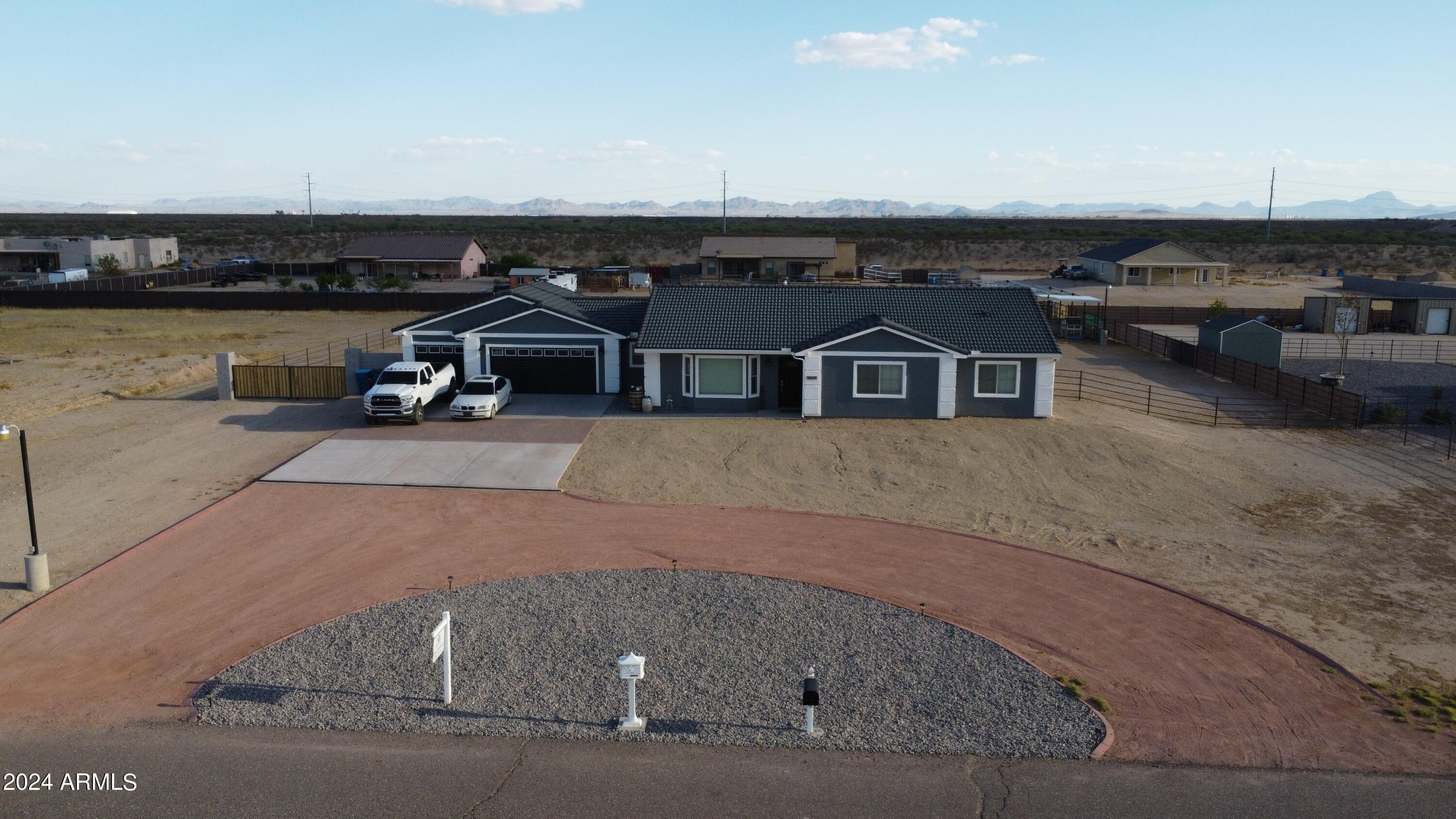 30419 W MCKINLEY Street