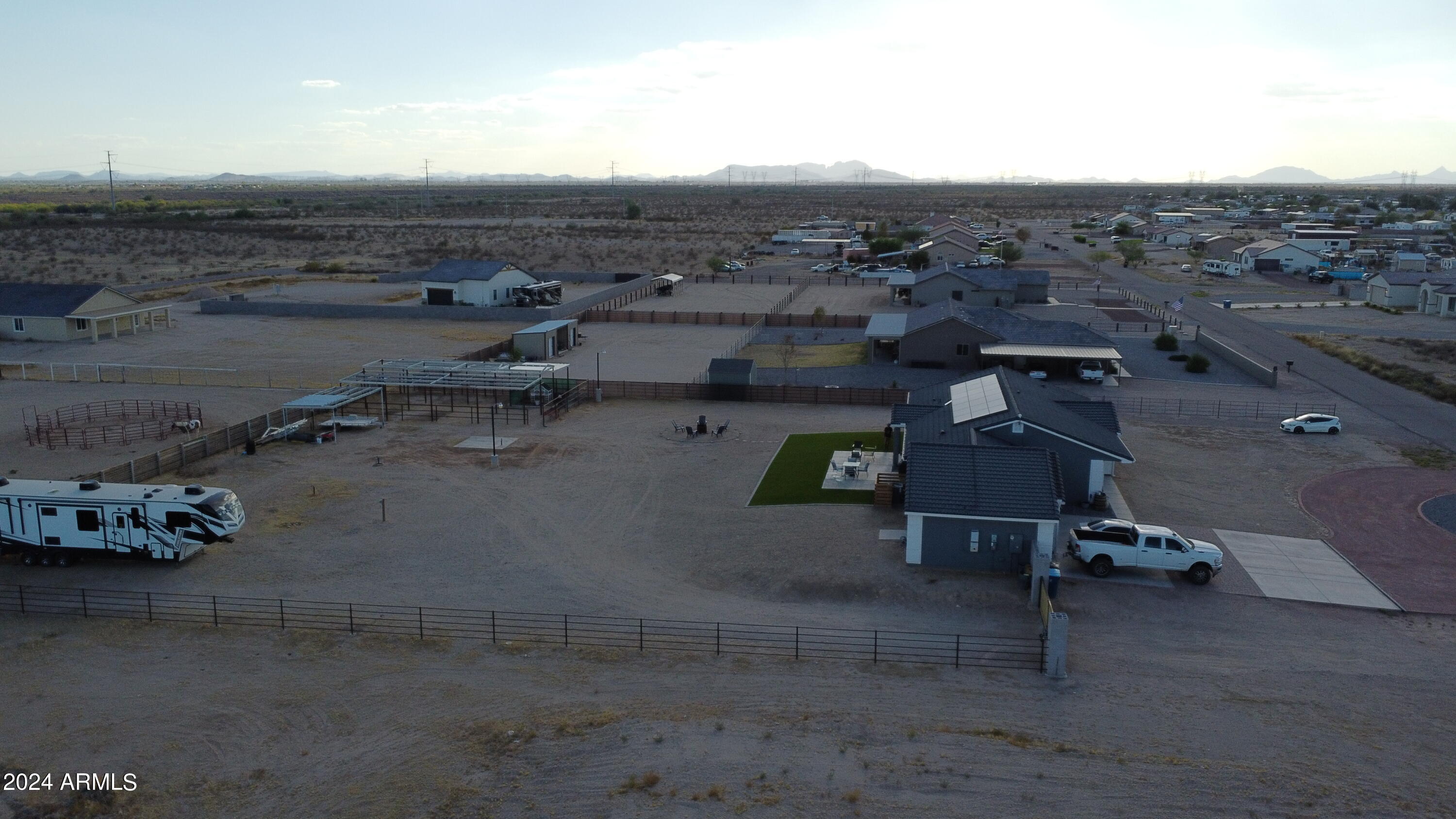 30419 W MCKINLEY Street