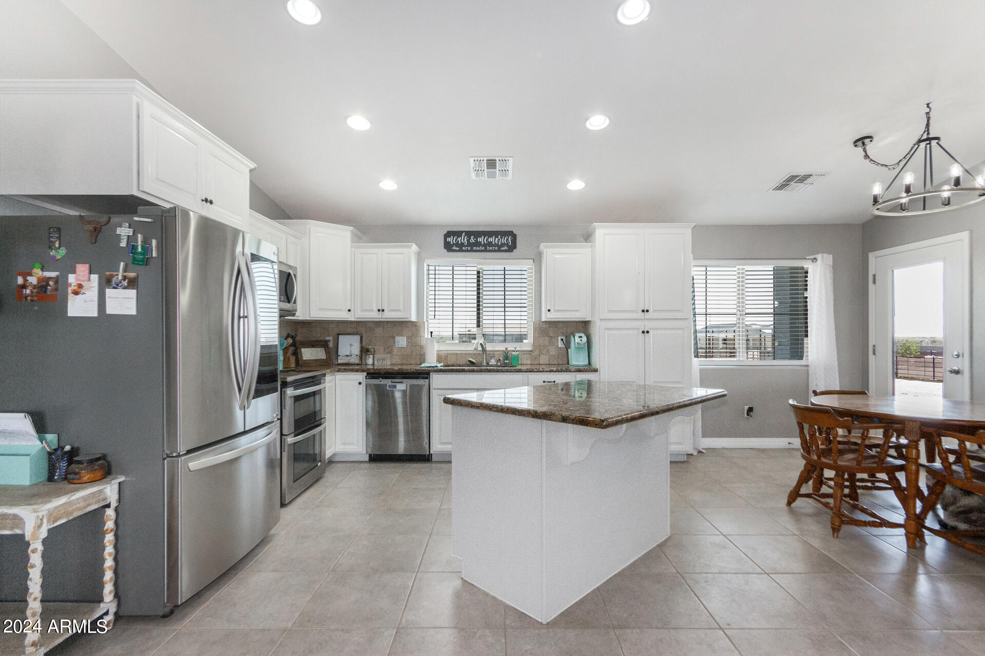 30419 W MCKINLEY Street