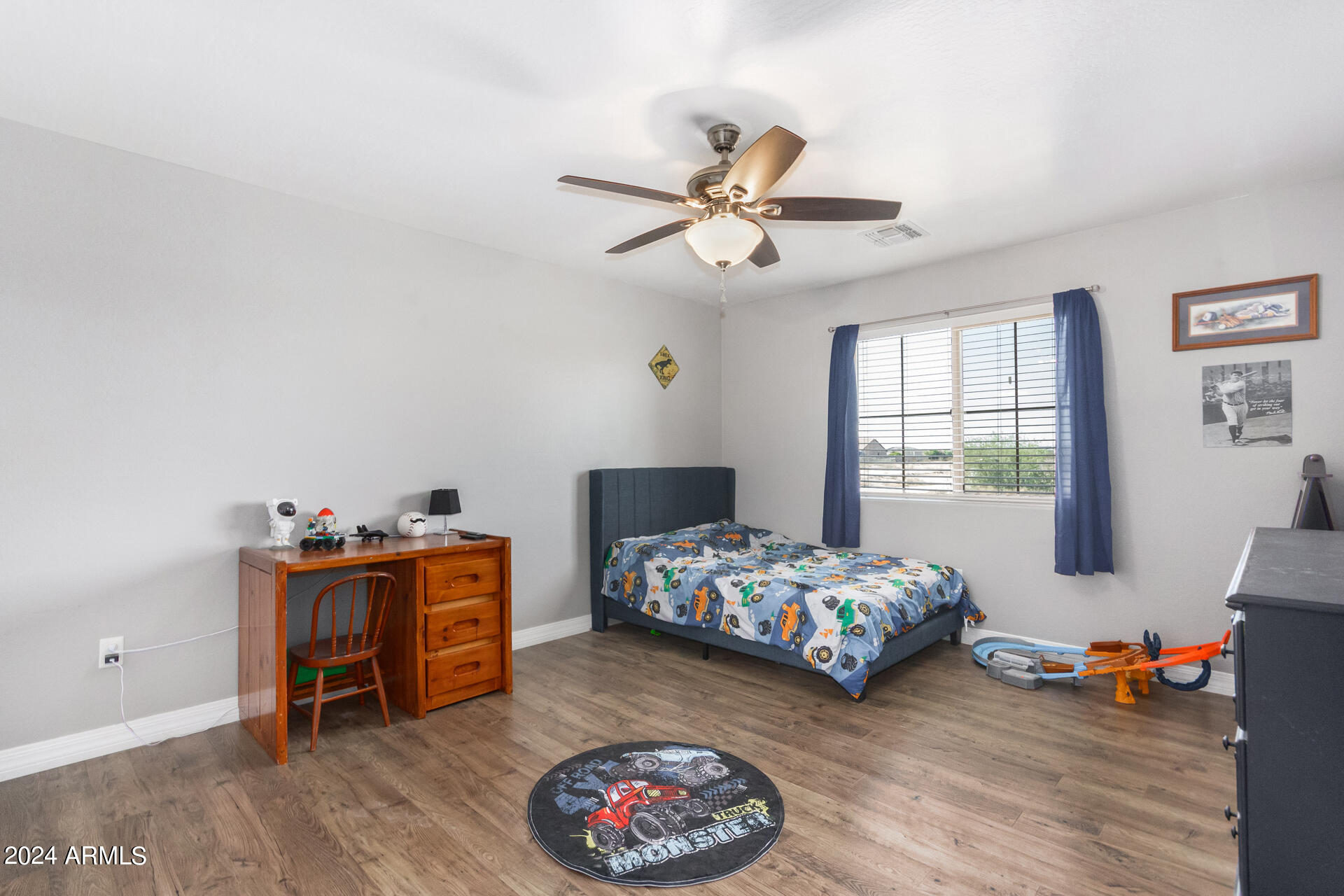 30419 W MCKINLEY Street