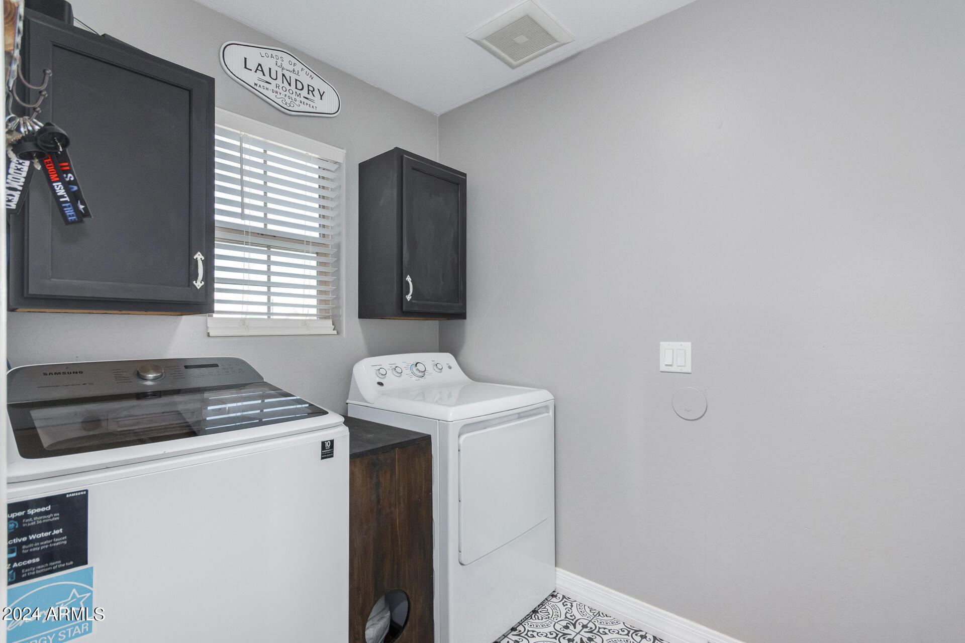 30419 W MCKINLEY Street