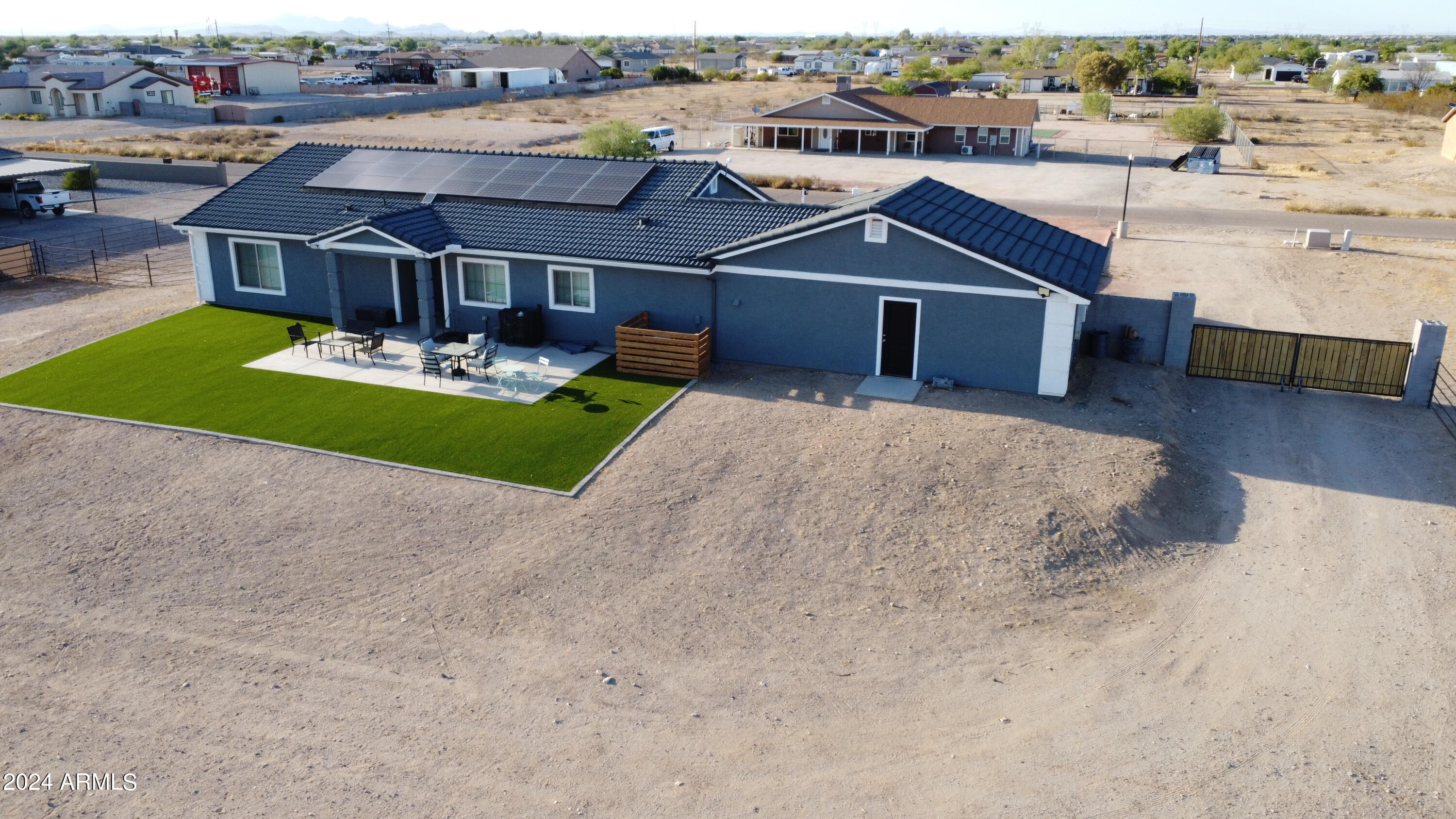 30419 W MCKINLEY Street