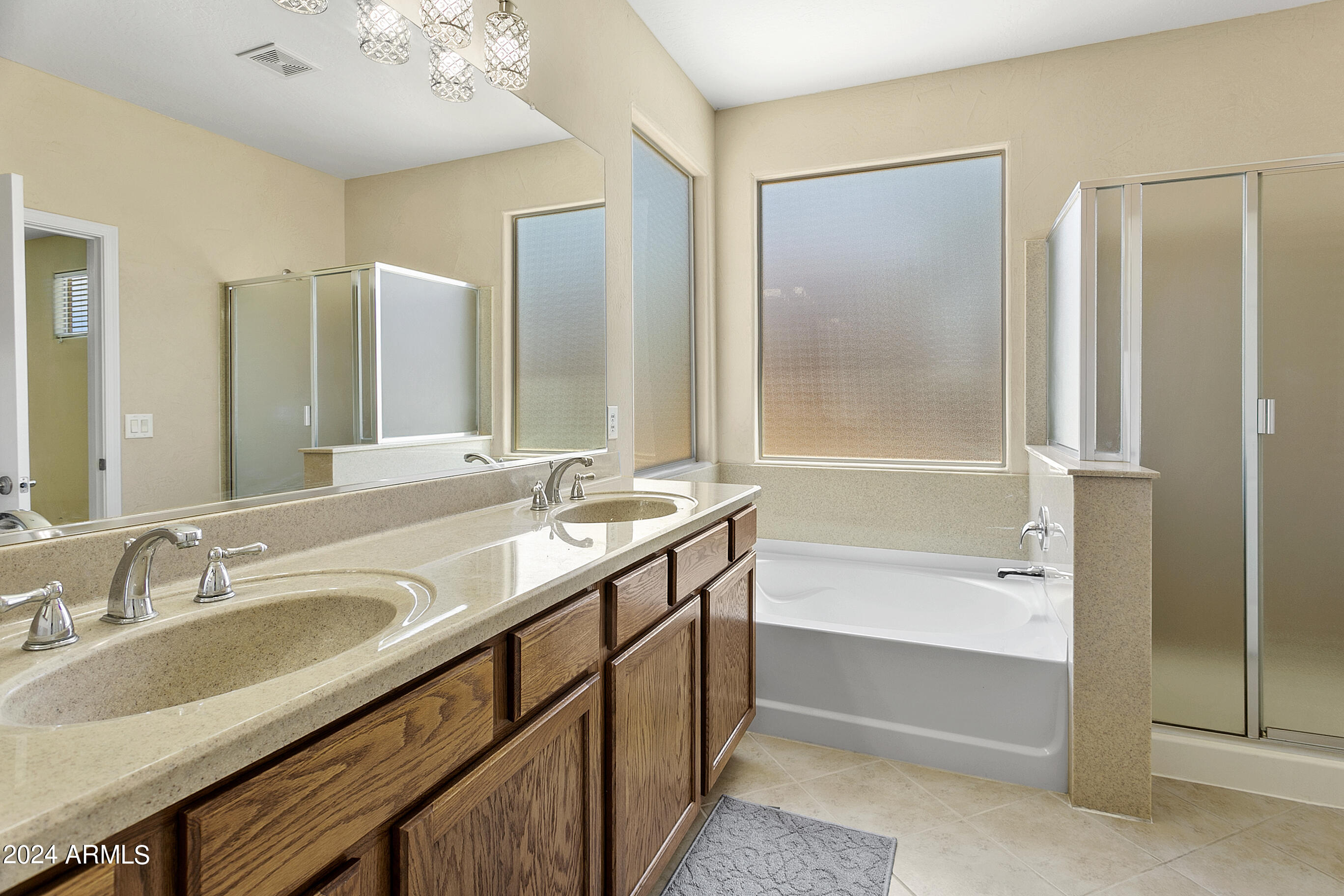 16571 W SHERMAN Street