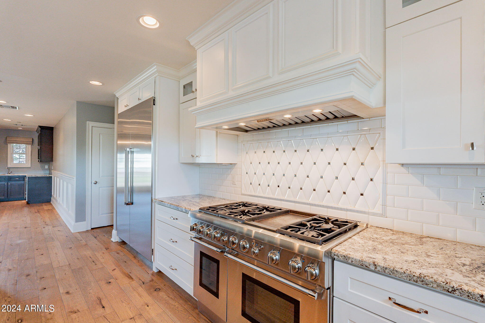 6433 E Calle Camelia --