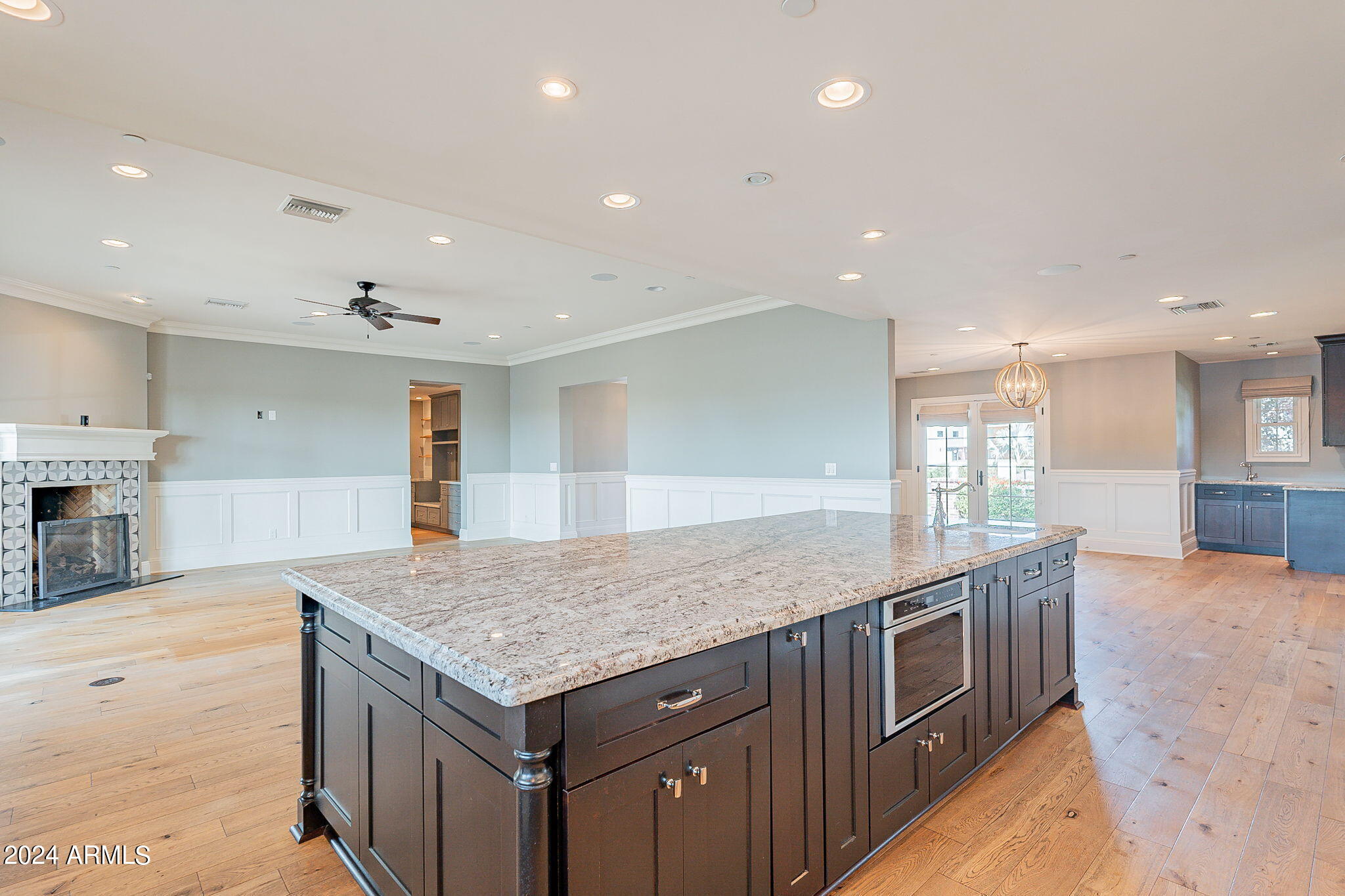 6433 E Calle Camelia --