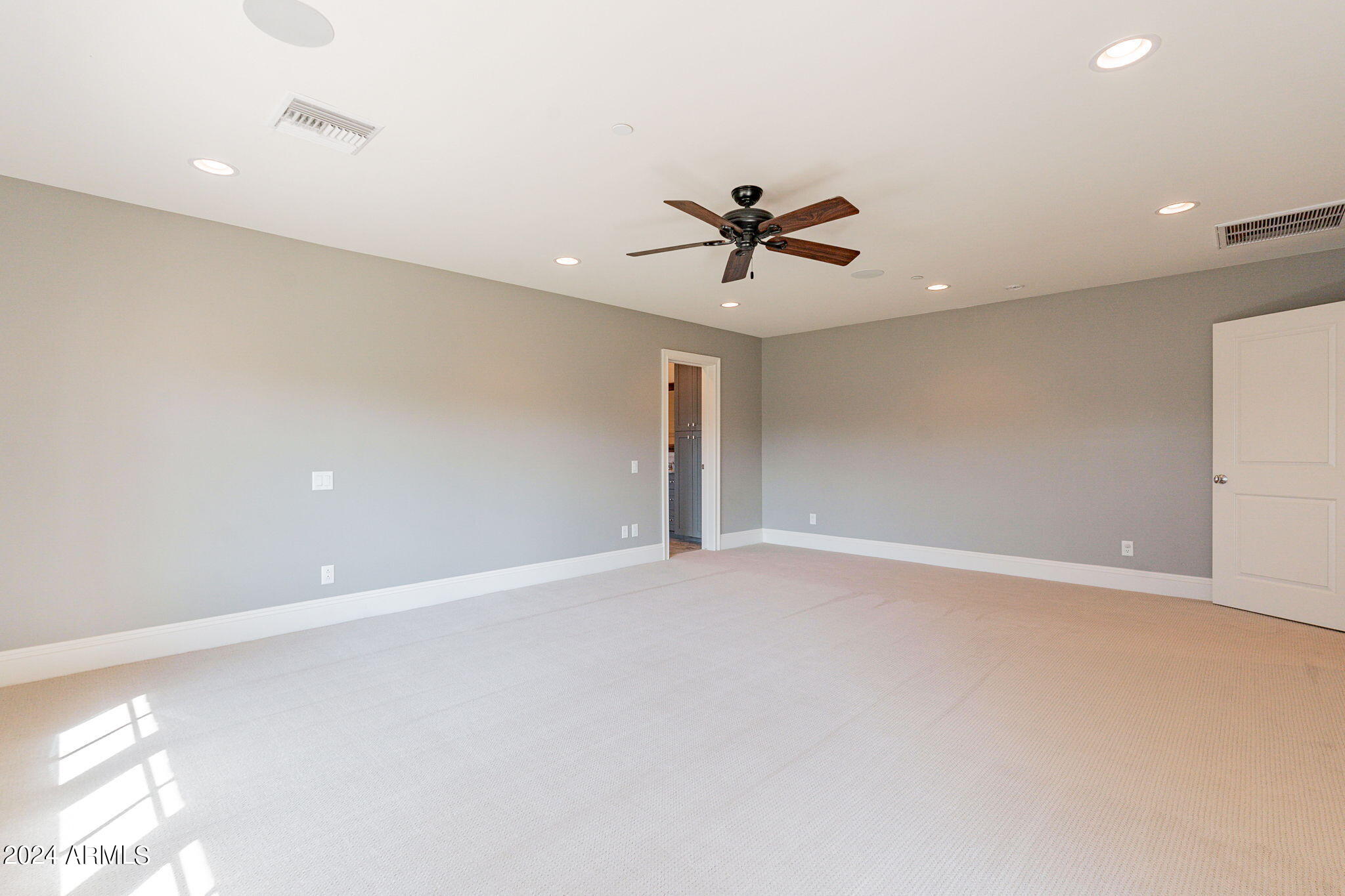 6433 E Calle Camelia --