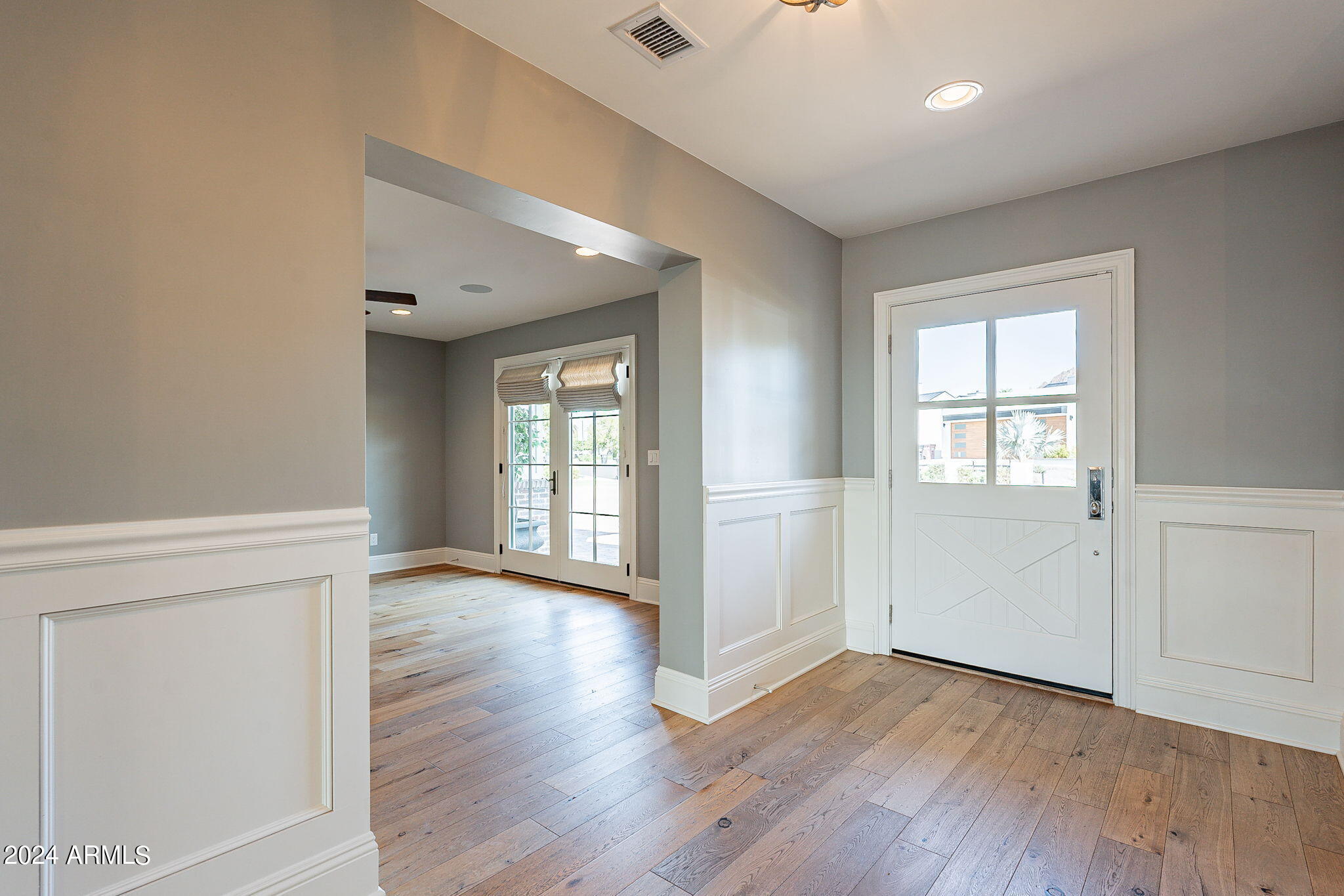 6433 E Calle Camelia --