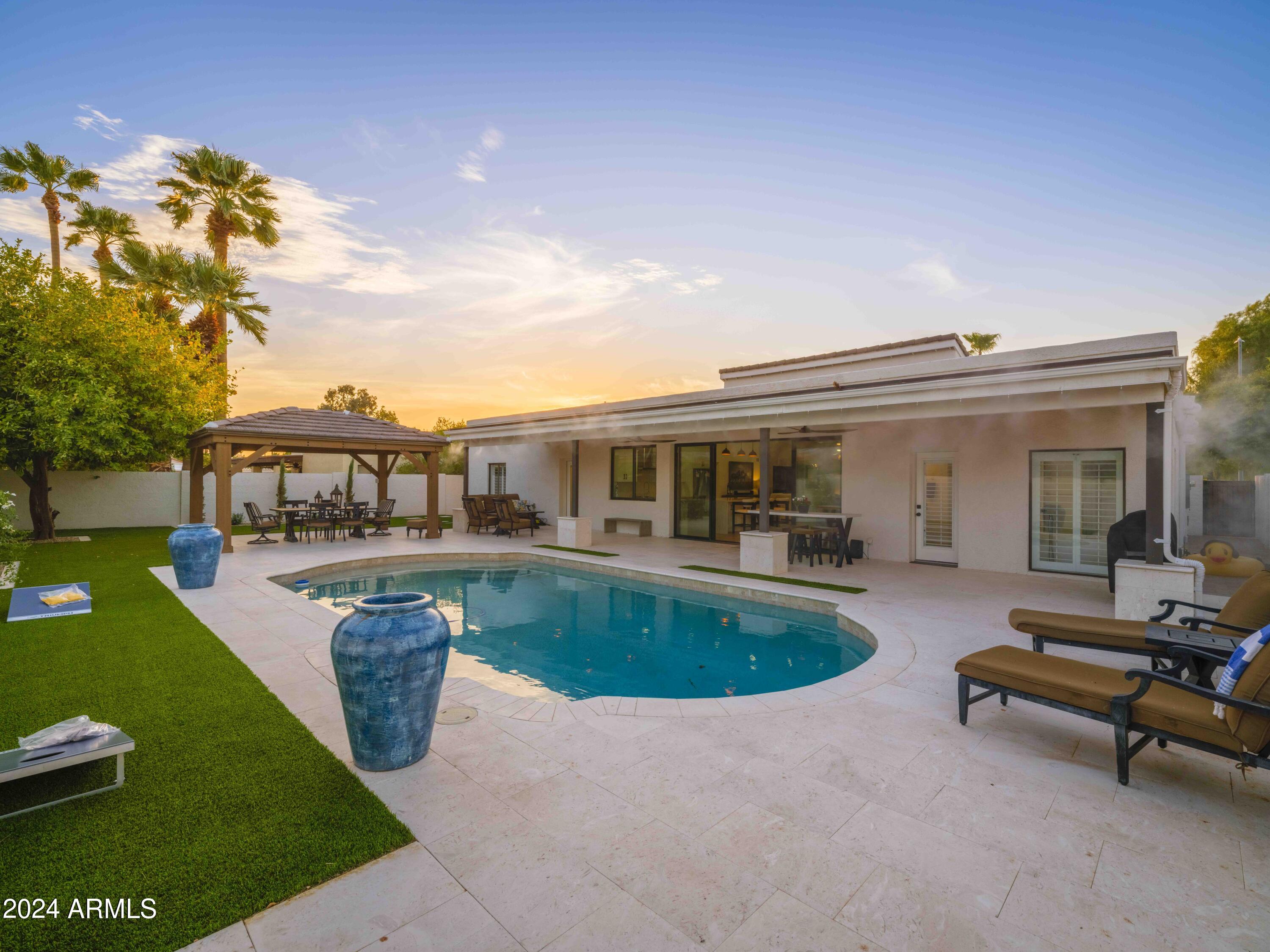 8281 E SAN SALVADOR Drive