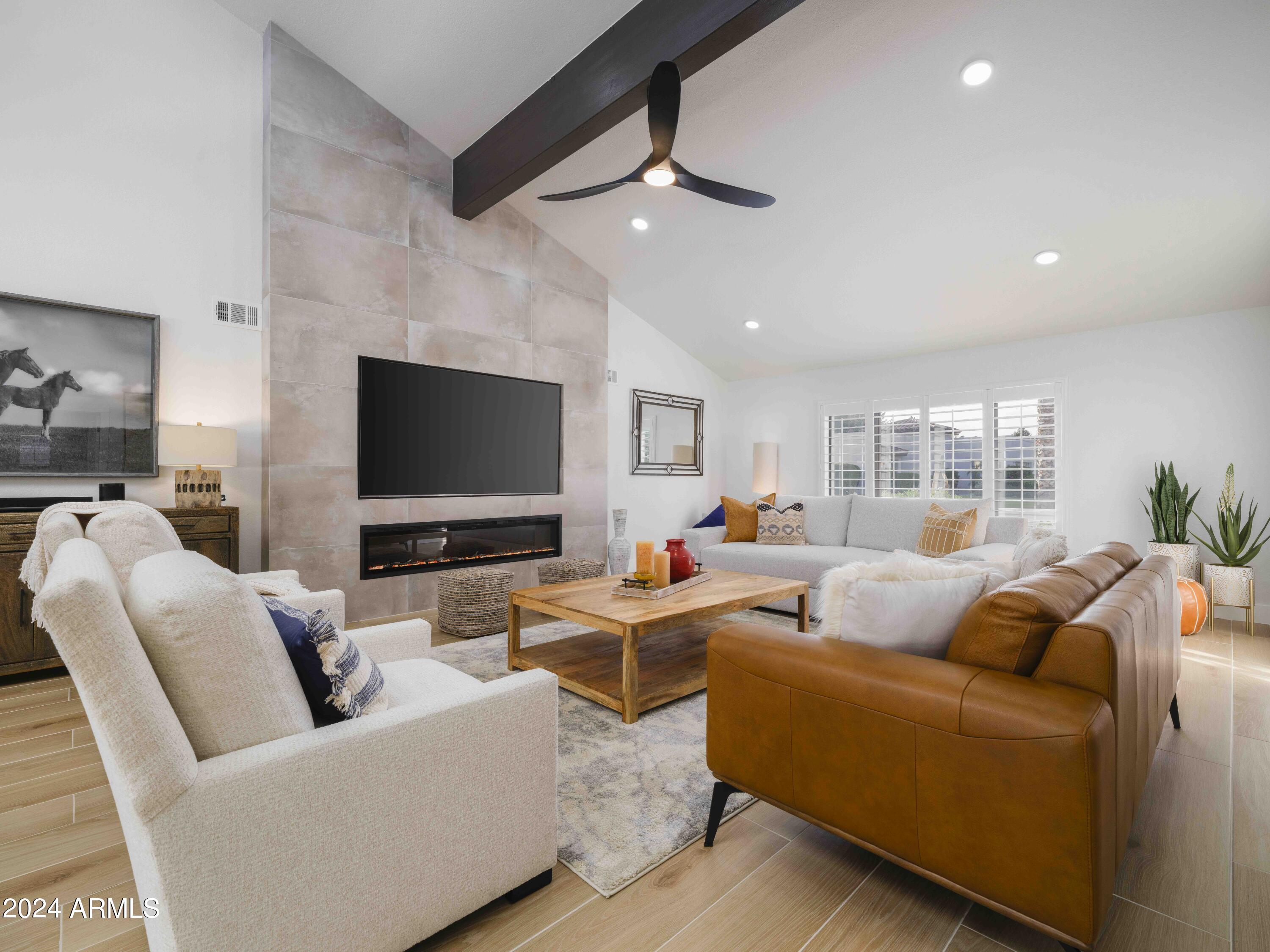 8281 E SAN SALVADOR Drive