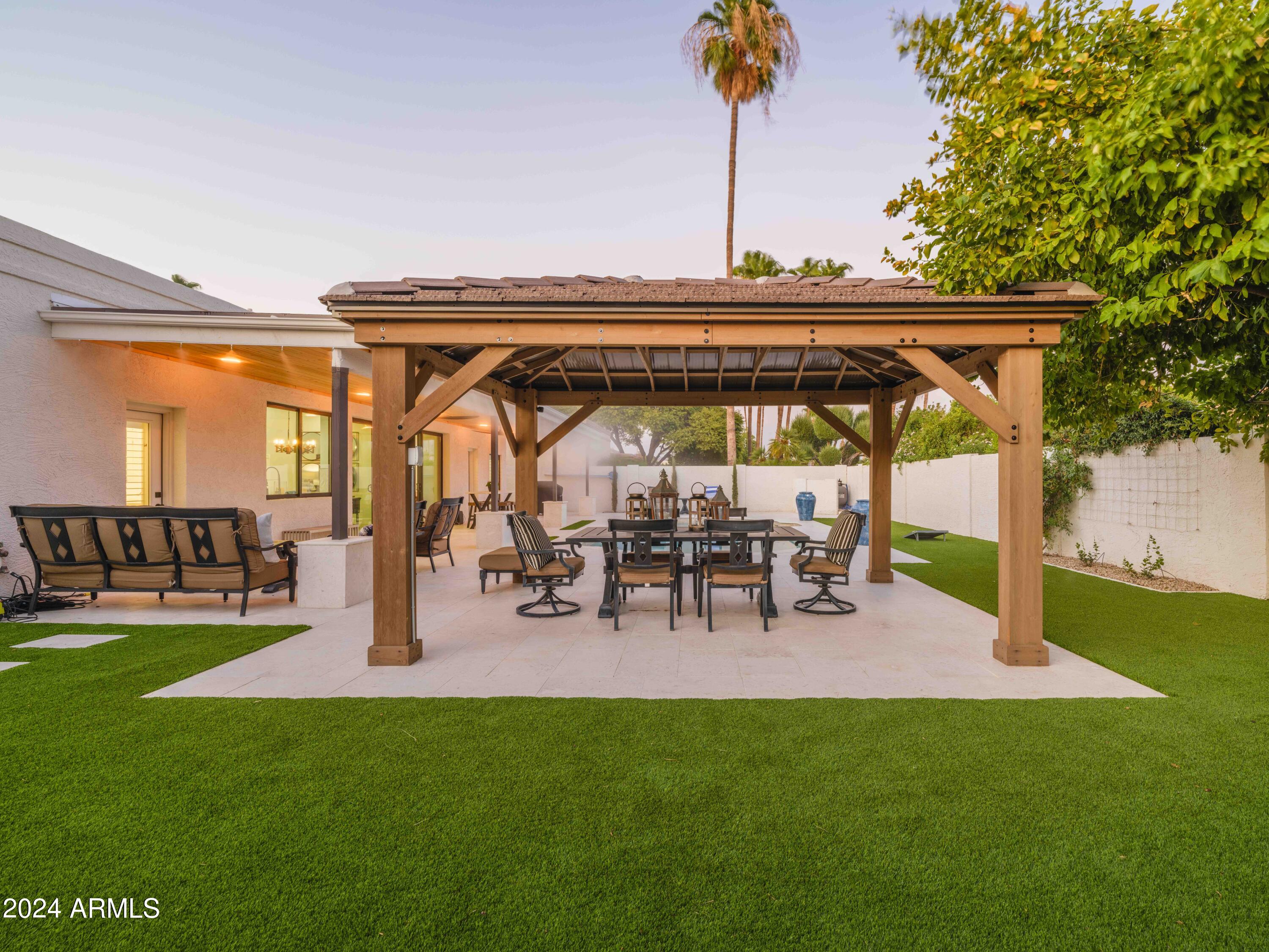 8281 E SAN SALVADOR Drive