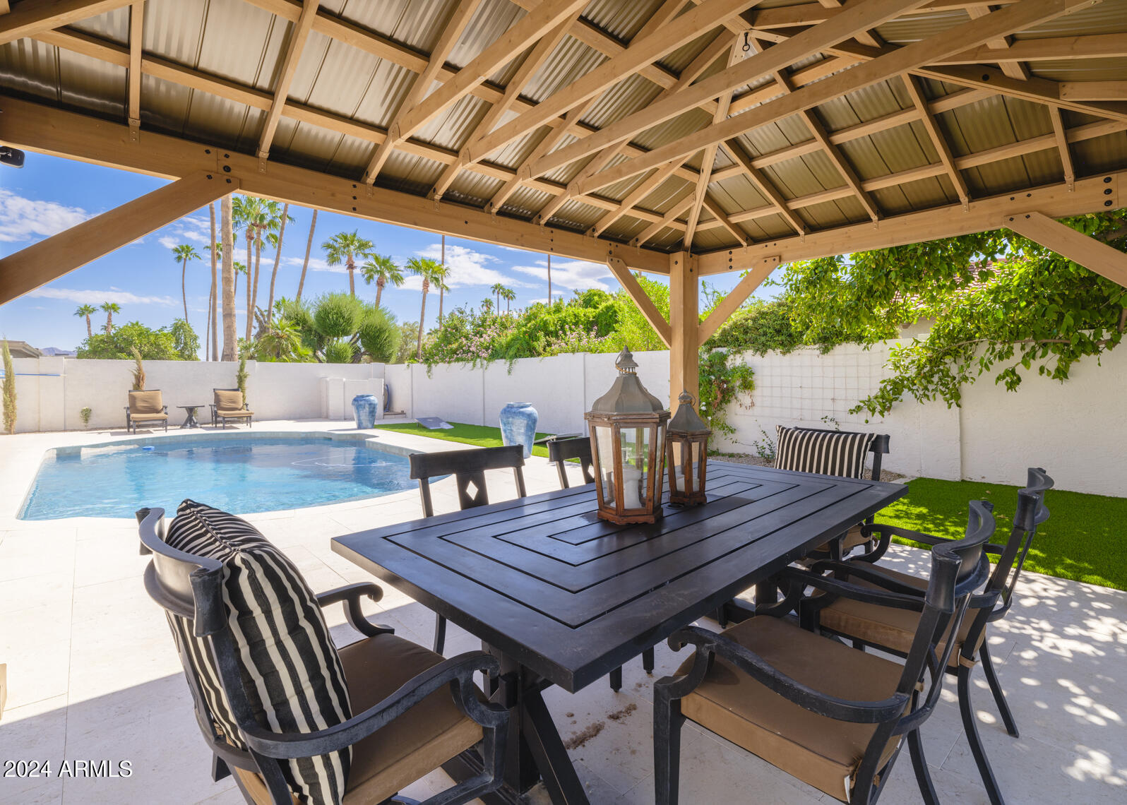 8281 E SAN SALVADOR Drive