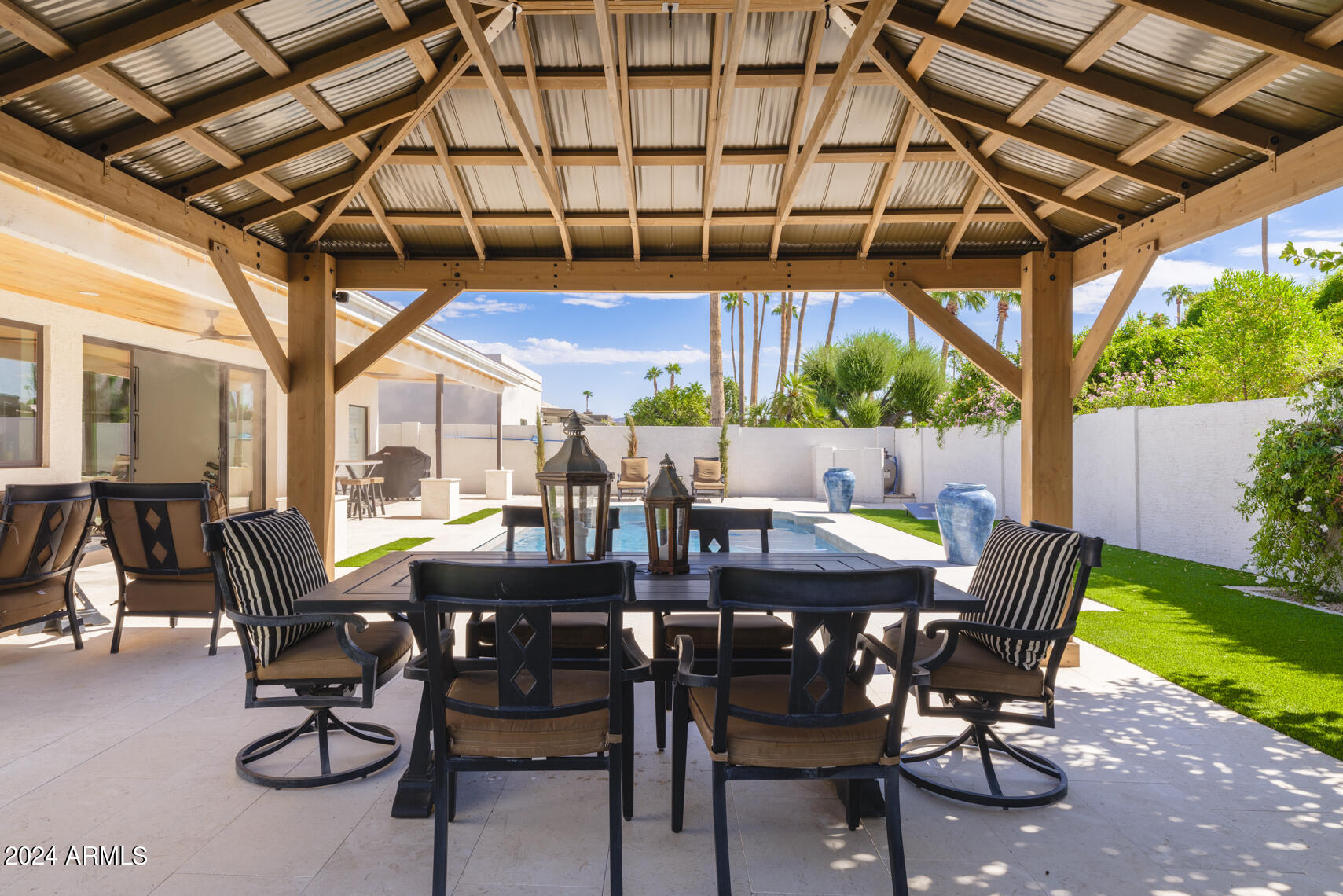 8281 E SAN SALVADOR Drive