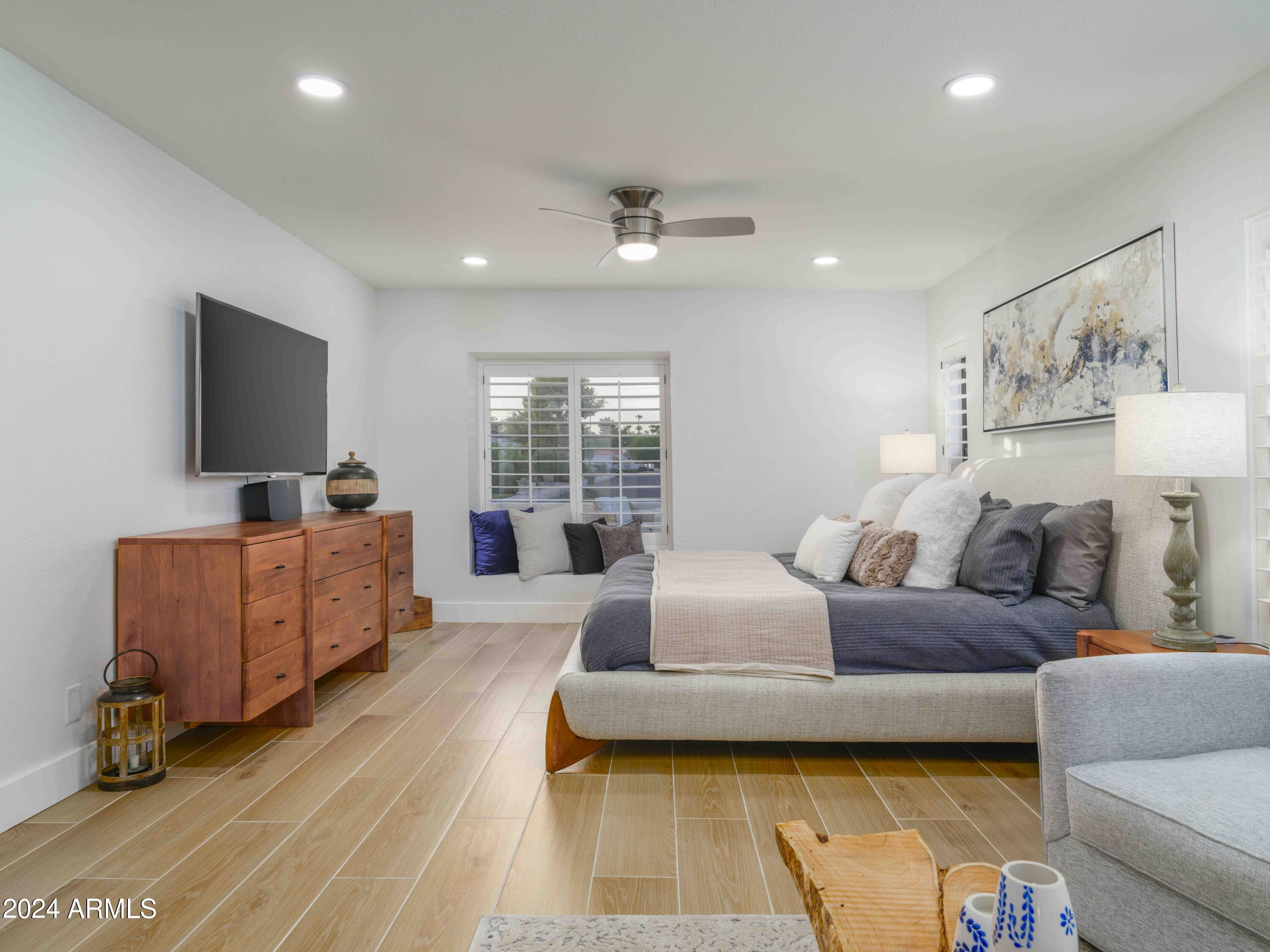 8281 E SAN SALVADOR Drive