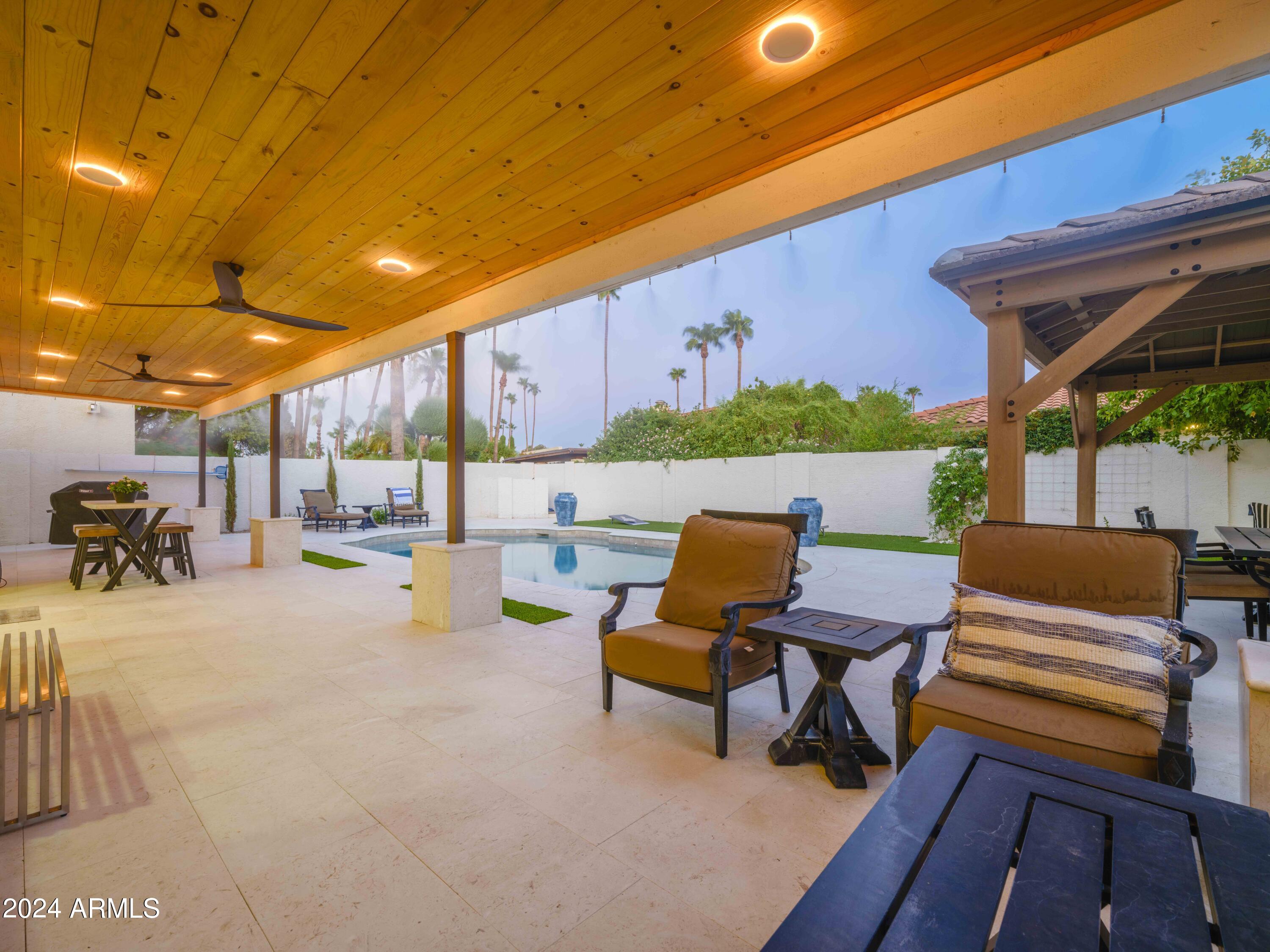 8281 E SAN SALVADOR Drive