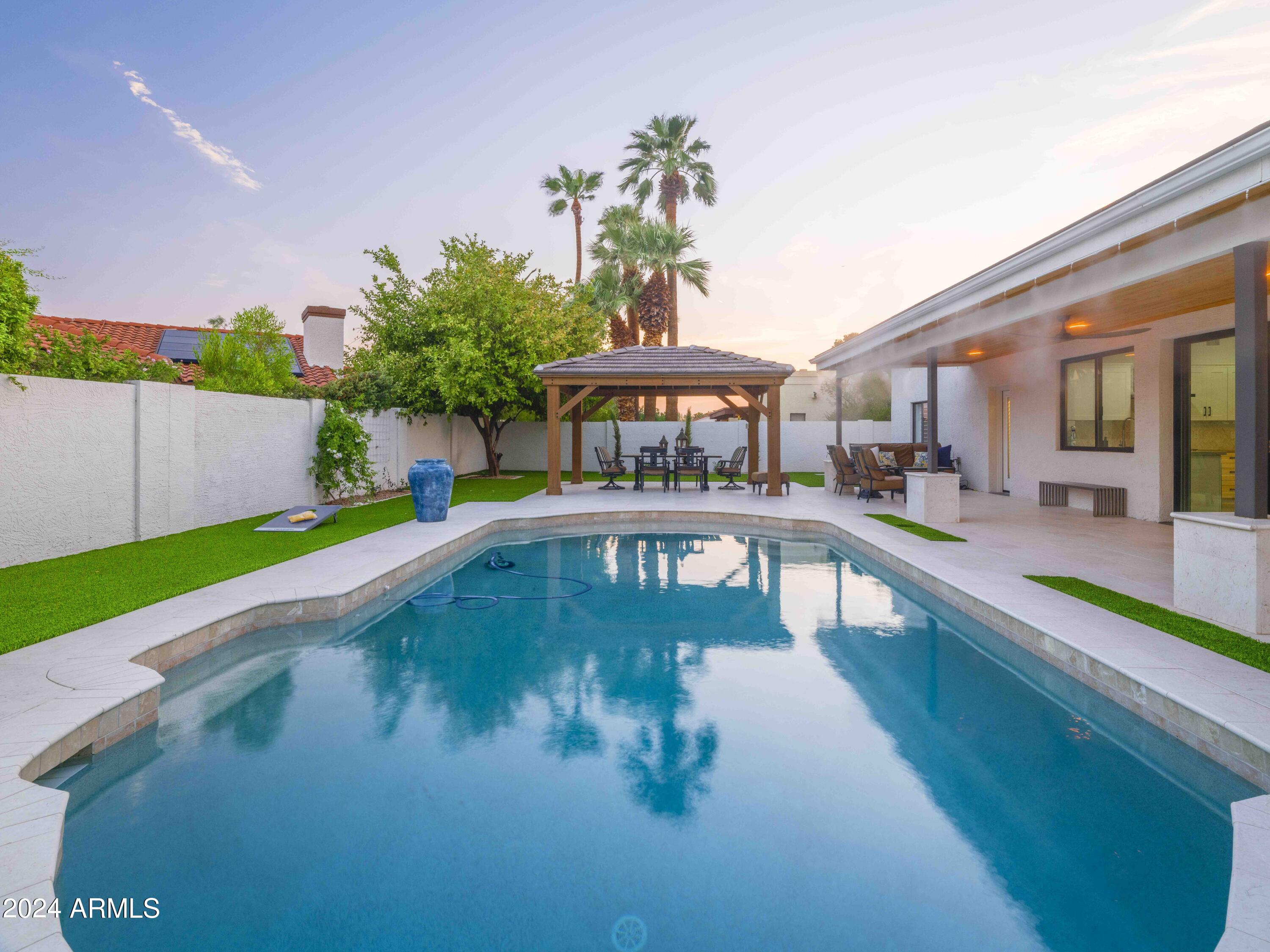 8281 E SAN SALVADOR Drive