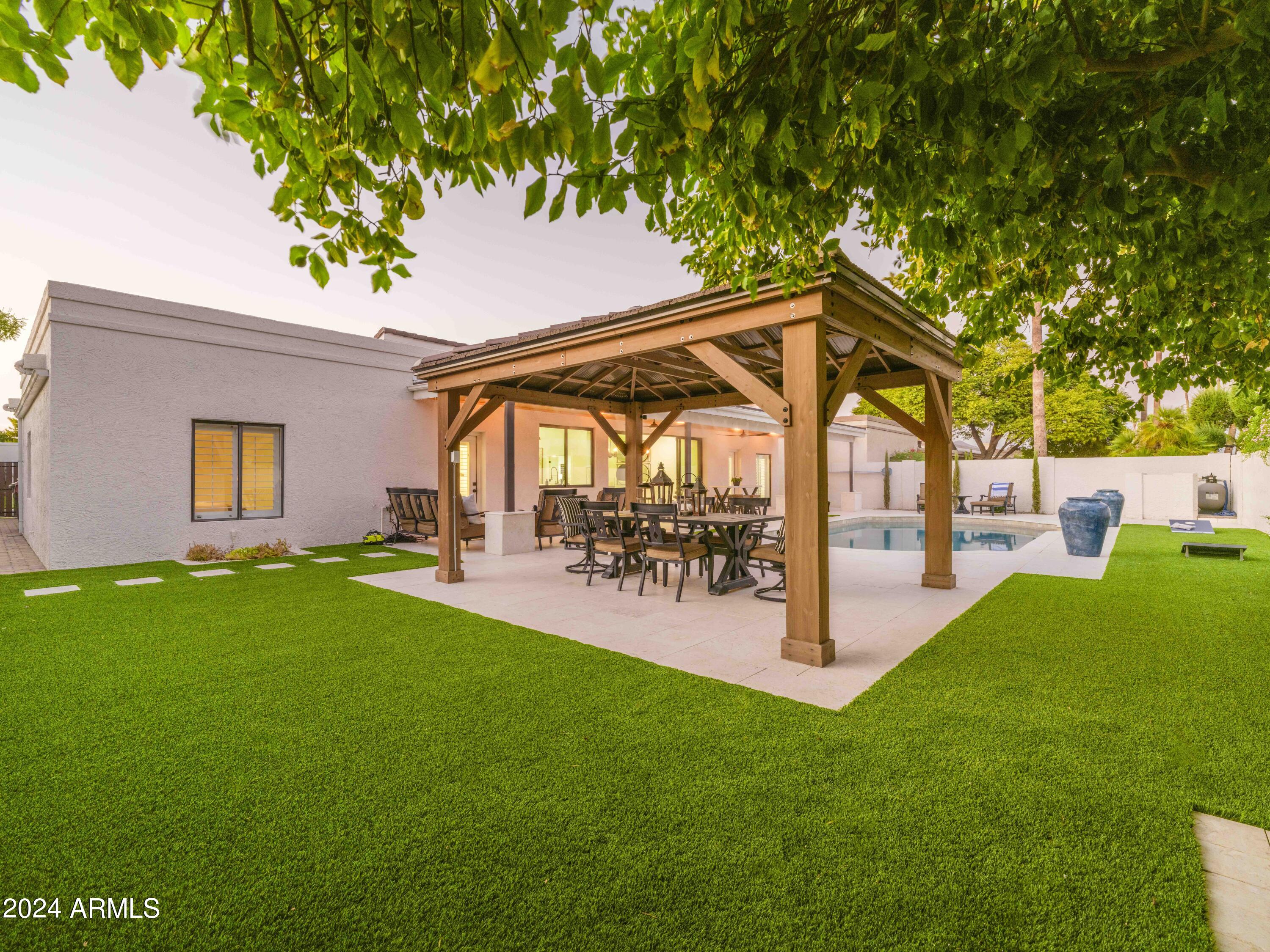8281 E SAN SALVADOR Drive