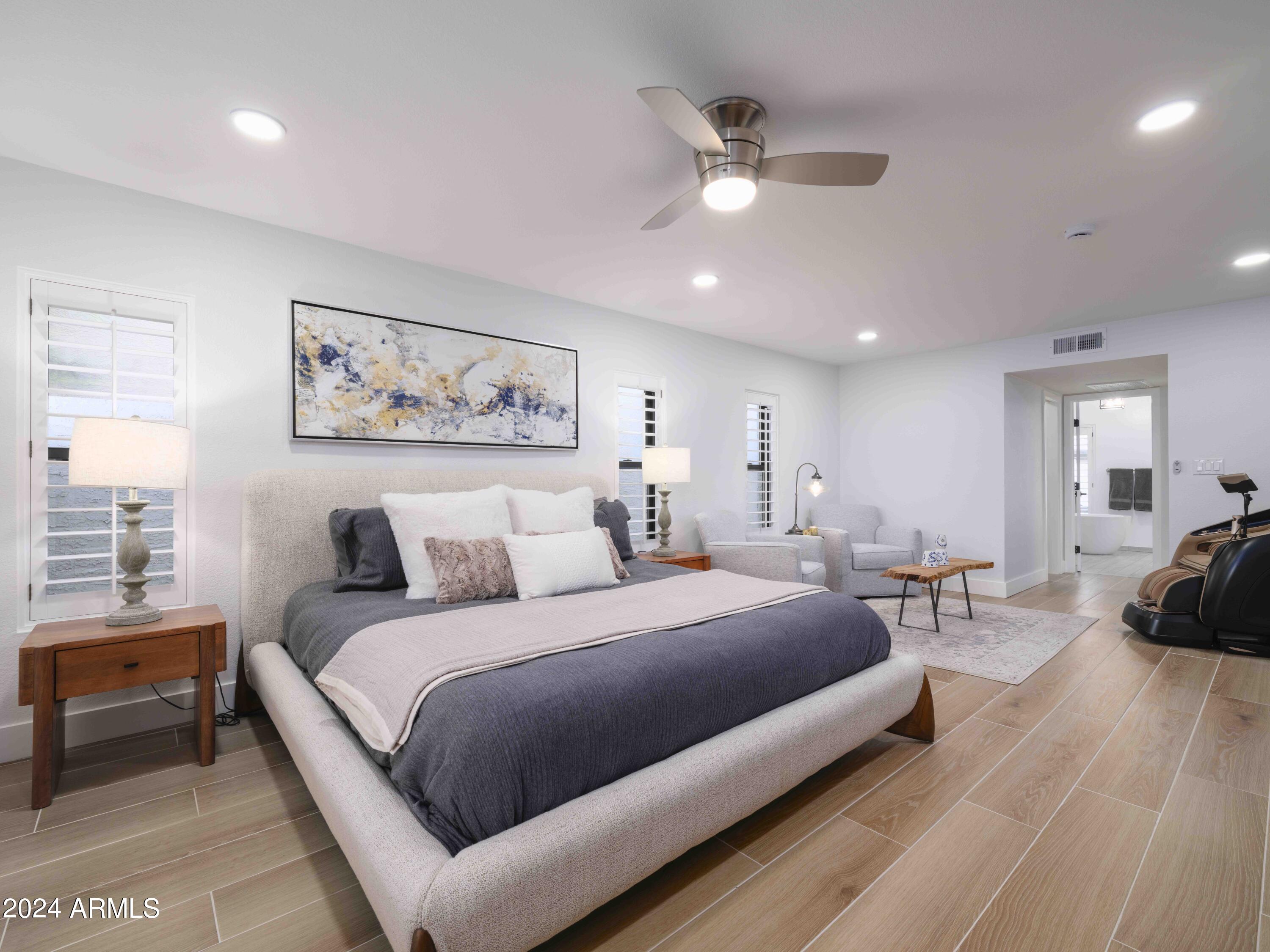 8281 E SAN SALVADOR Drive