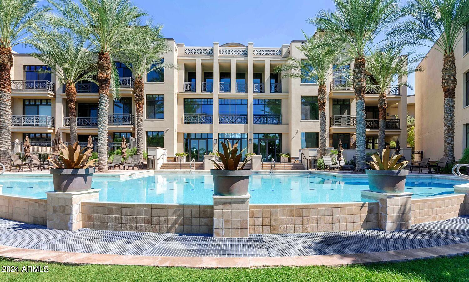 8 Biltmore Estates Drive, 124