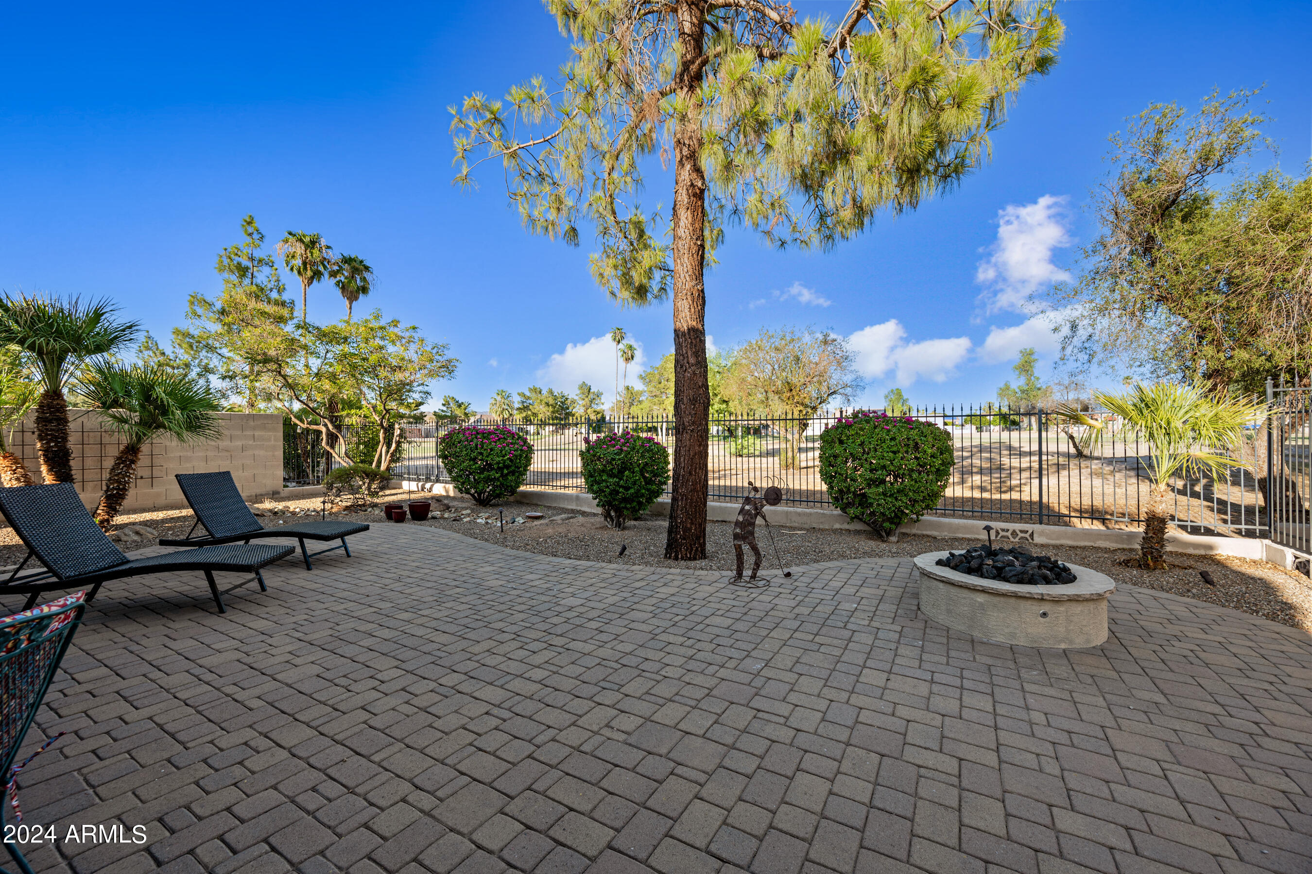 6202 E MCKELLIPS Road 310