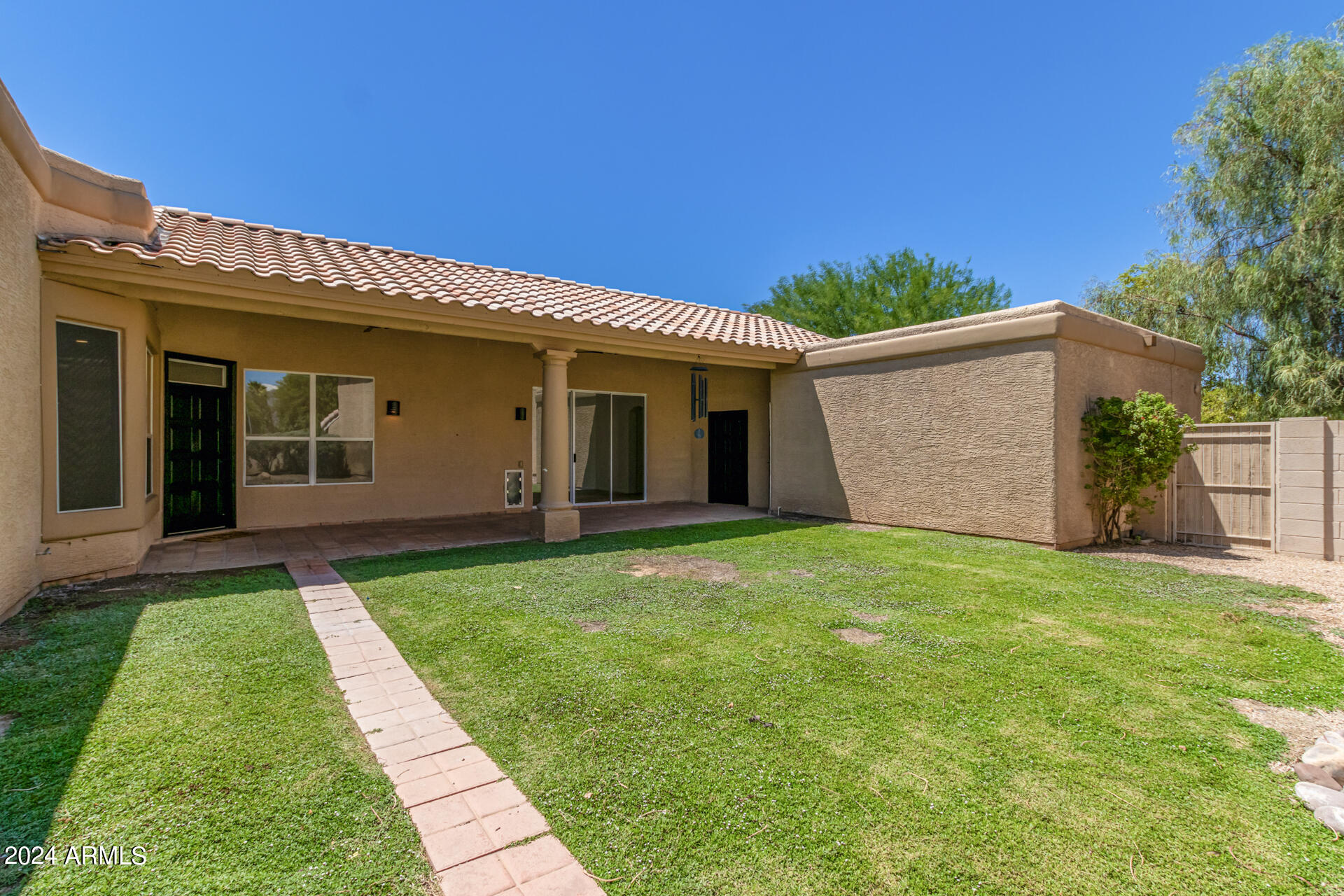 9389 E CORRINE Drive