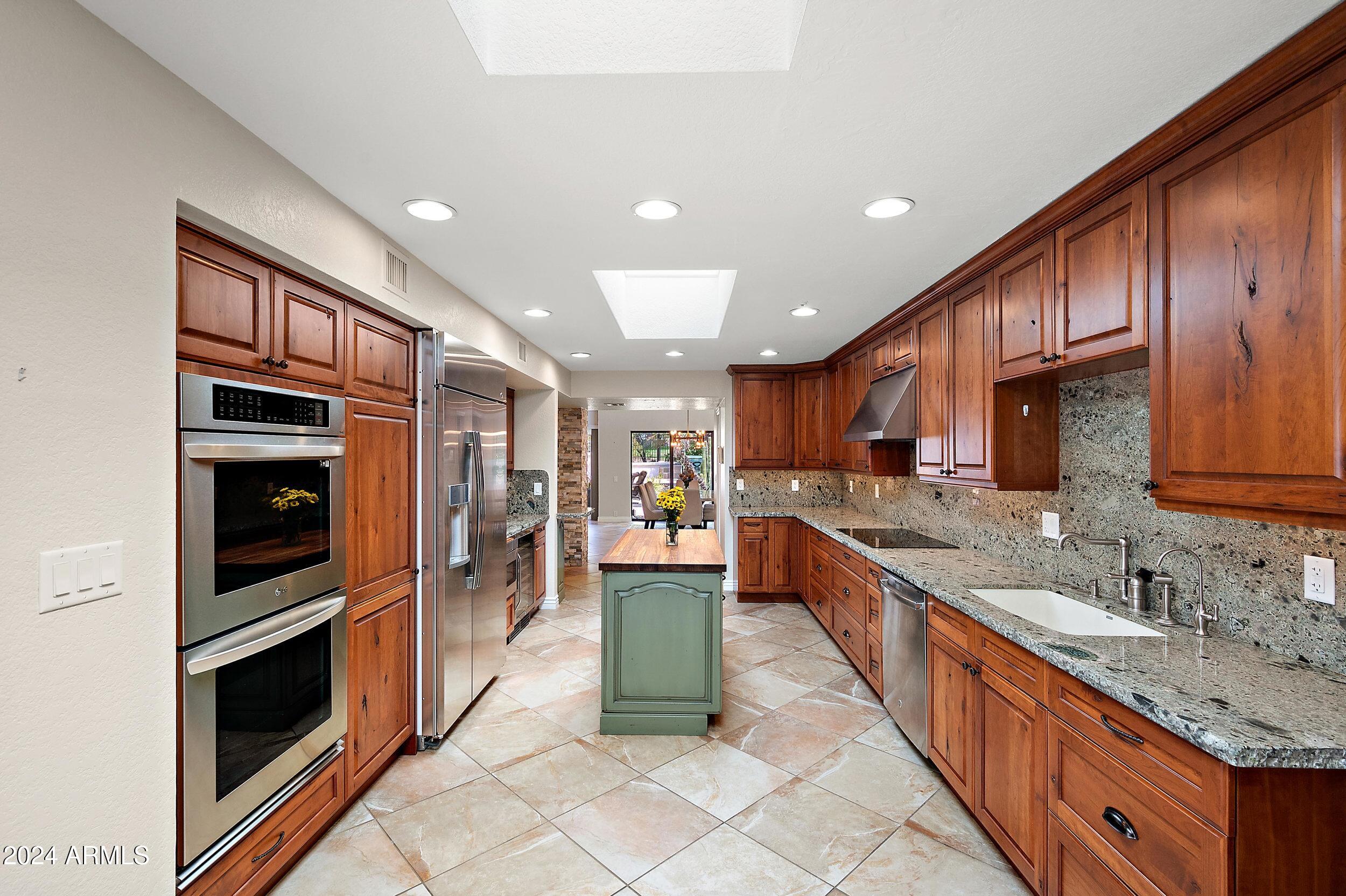 2626 E ARIZONA BILTMORE Circle # 35