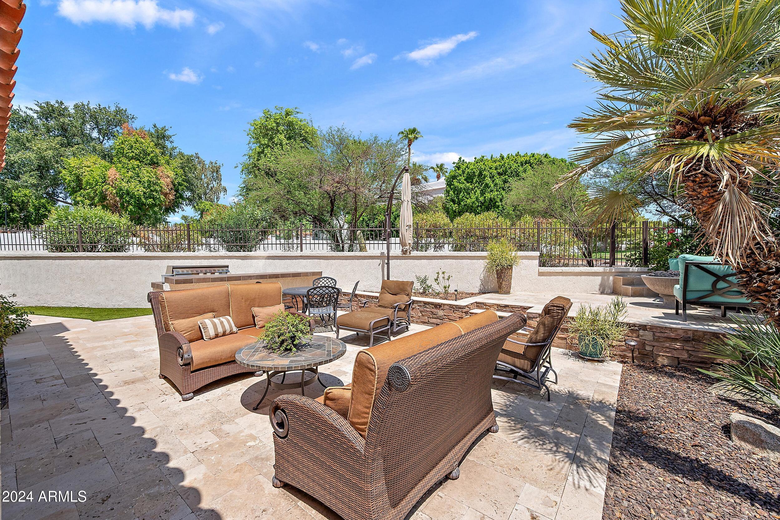 2626 E ARIZONA BILTMORE Circle # 35