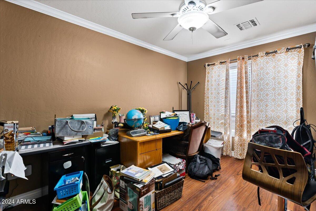 3406 E SUPERIOR Road