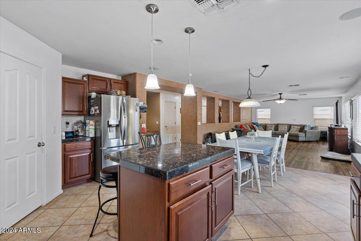 3406 E SUPERIOR Road