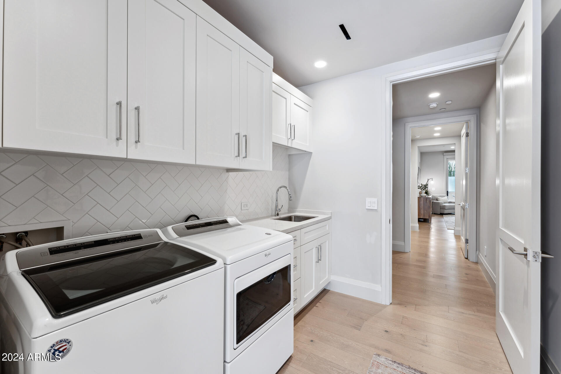 5587 E EDWARD Lane