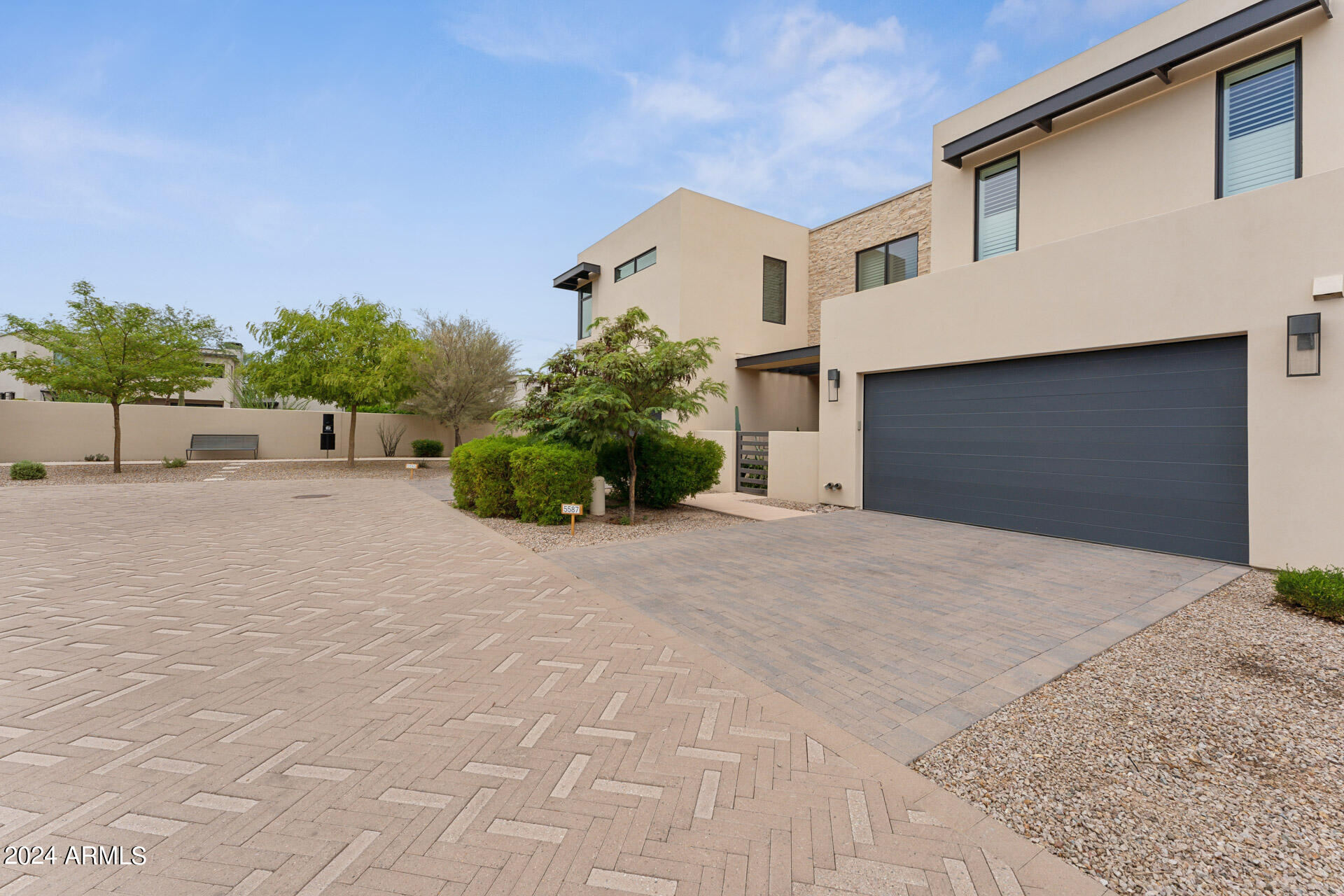 5587 E EDWARD Lane