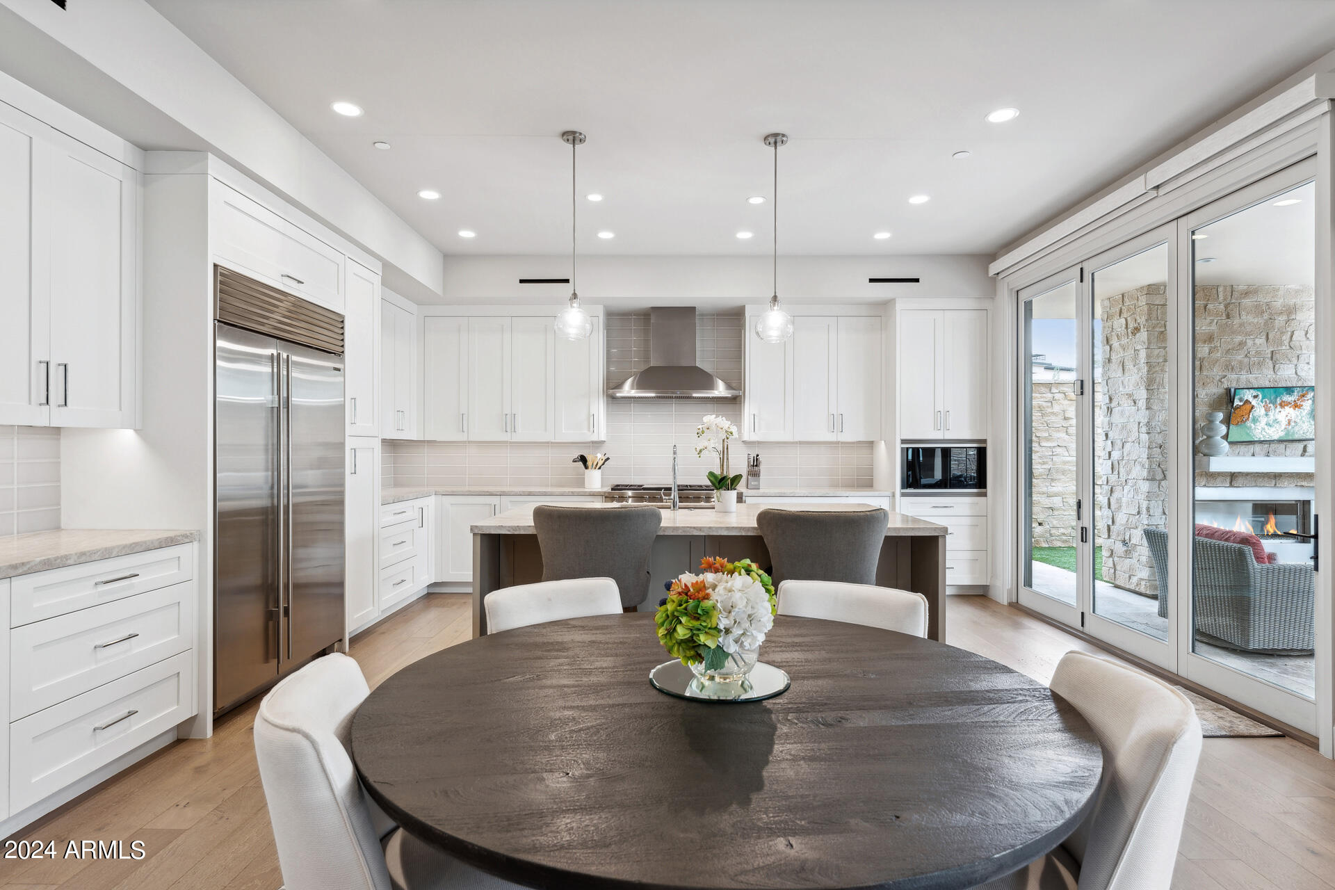 5587 E EDWARD Lane