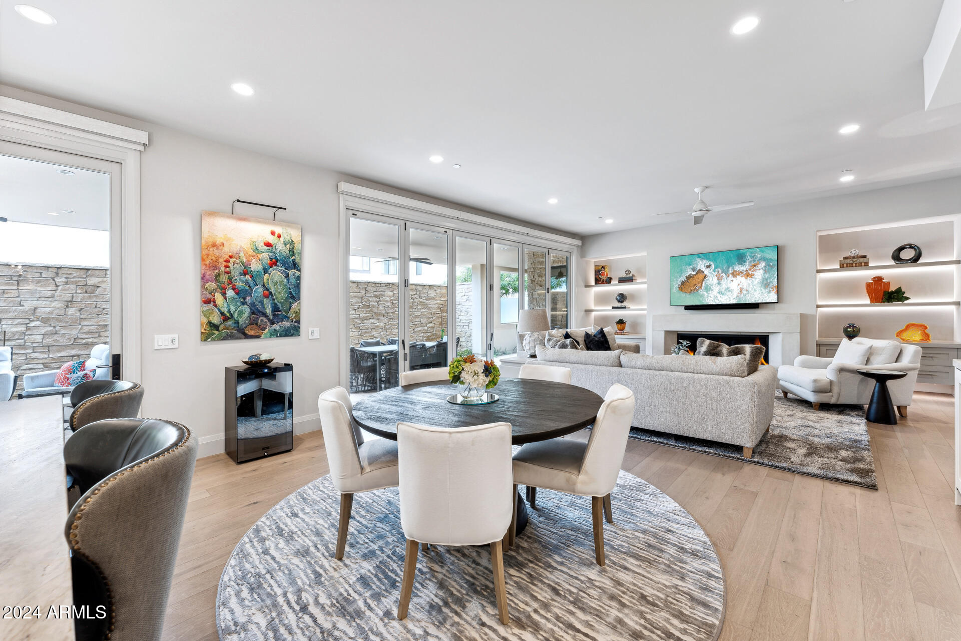 5587 E EDWARD Lane