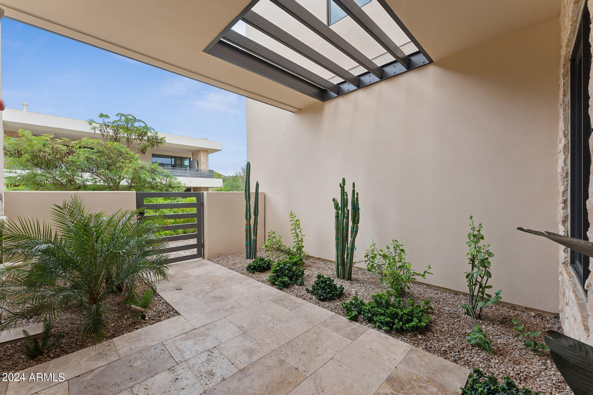 5587 E EDWARD Lane