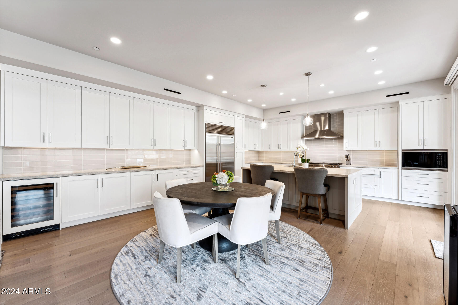 5587 E EDWARD Lane