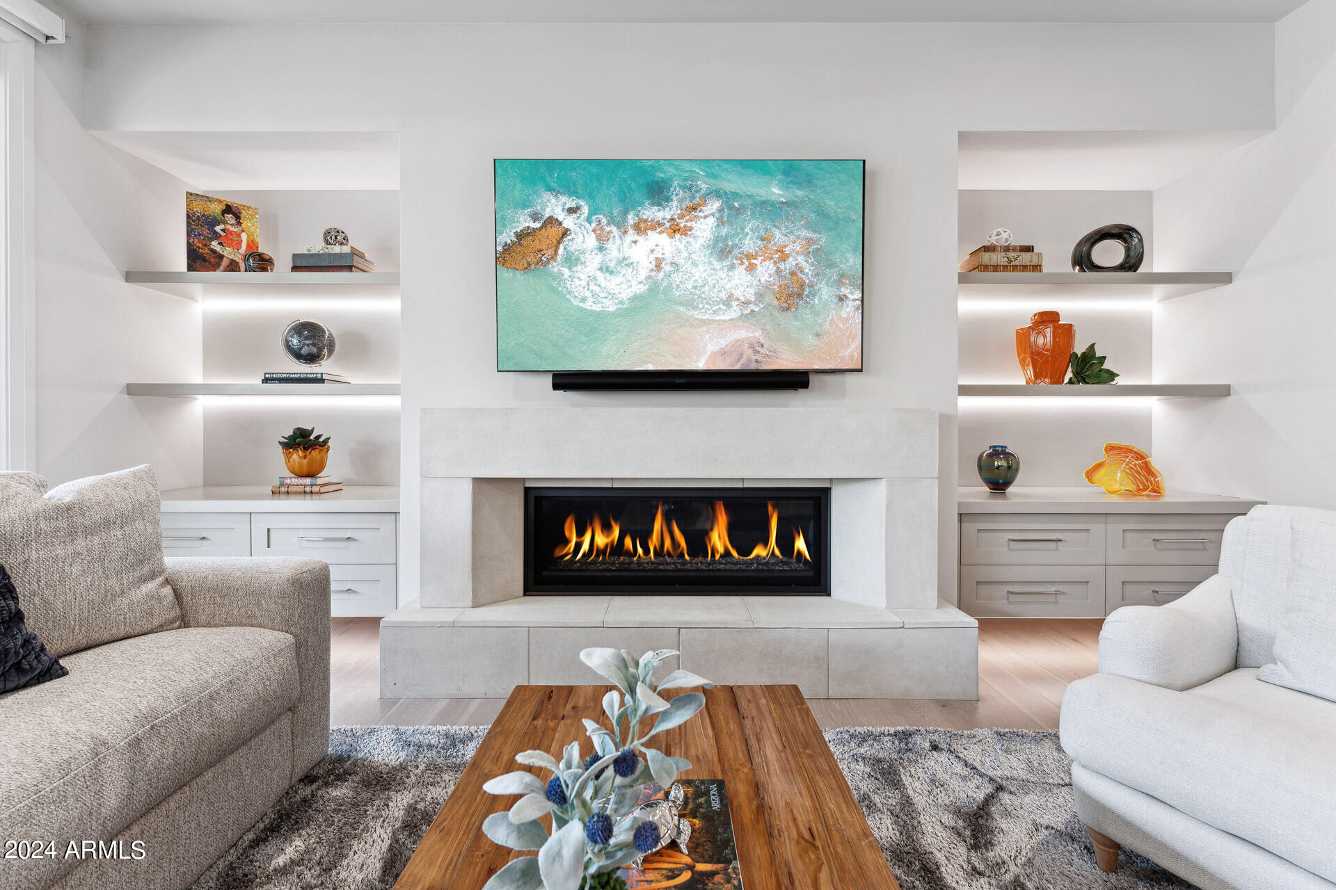 5587 E EDWARD Lane