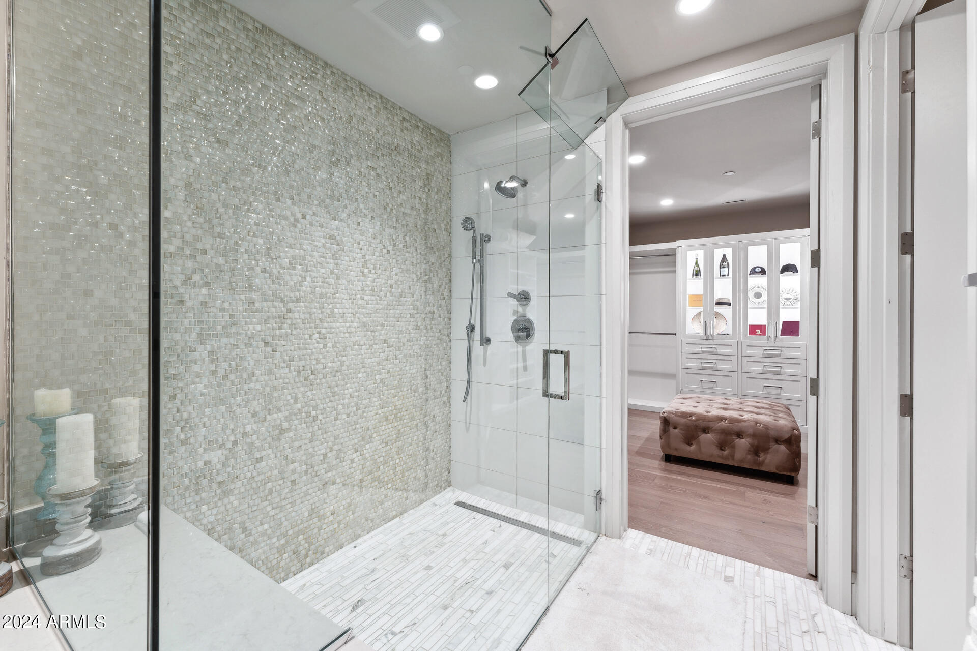 5587 E EDWARD Lane