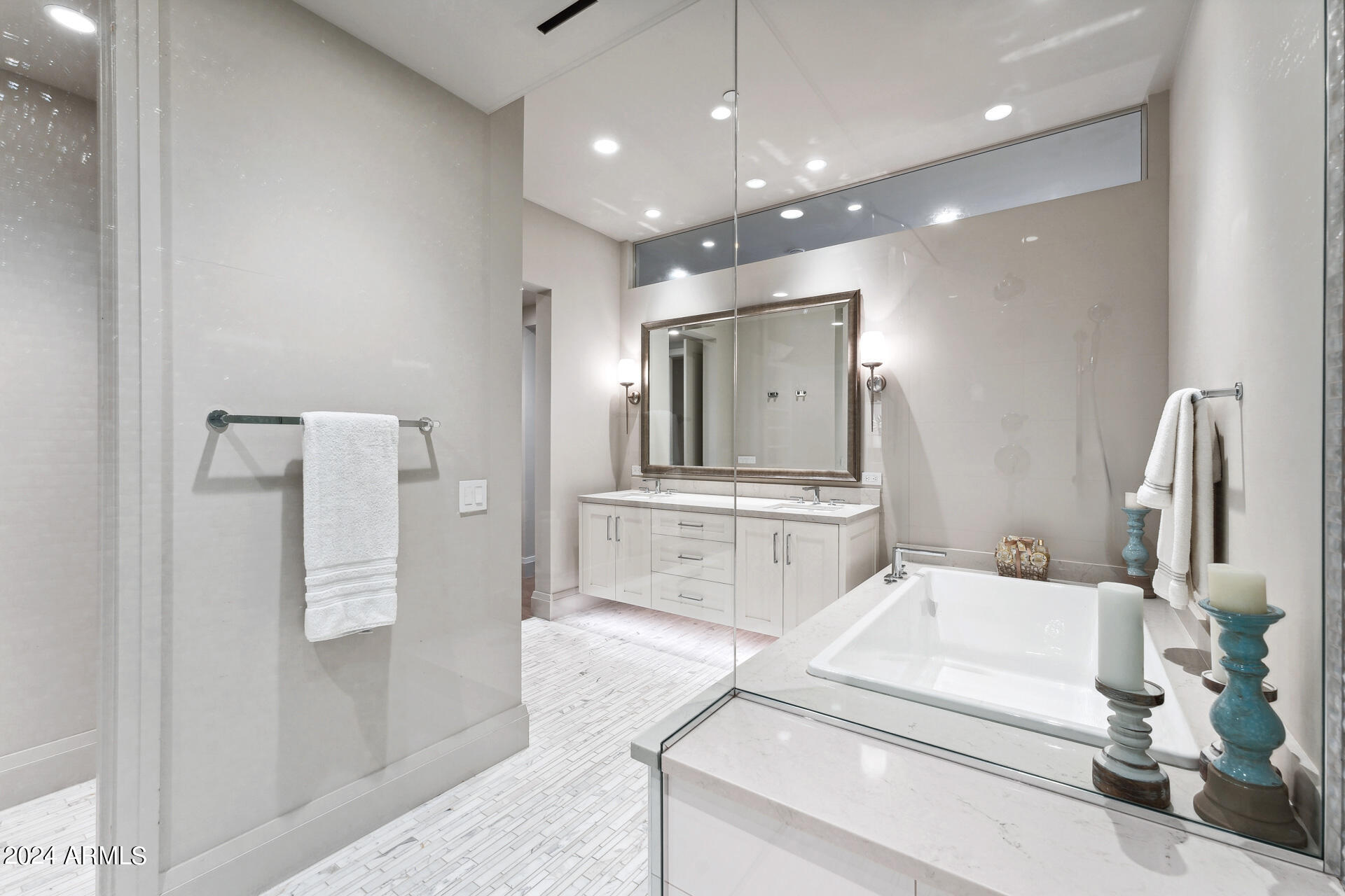 5587 E EDWARD Lane