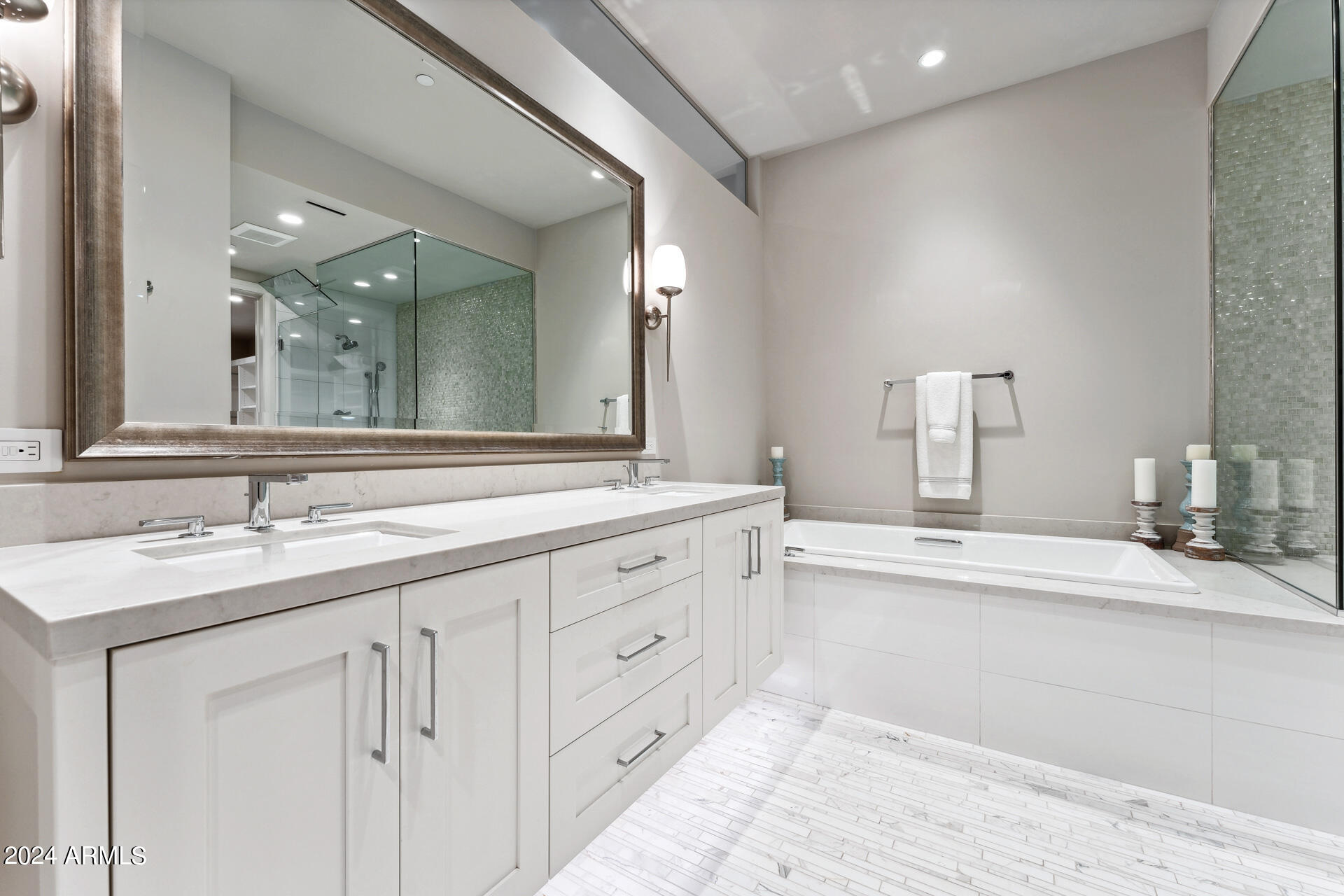 5587 E EDWARD Lane