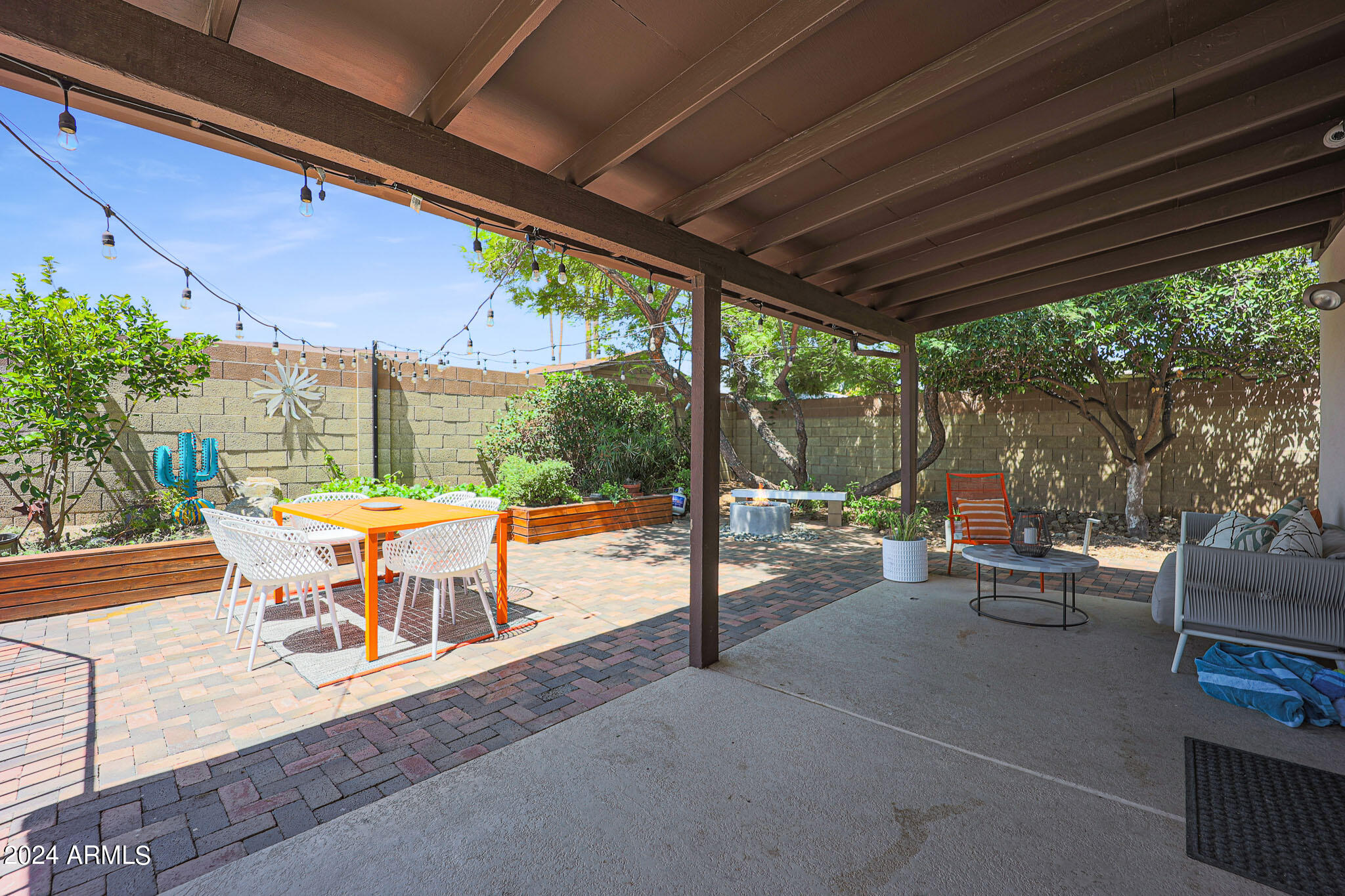 8526 E SAN JACINTO Drive