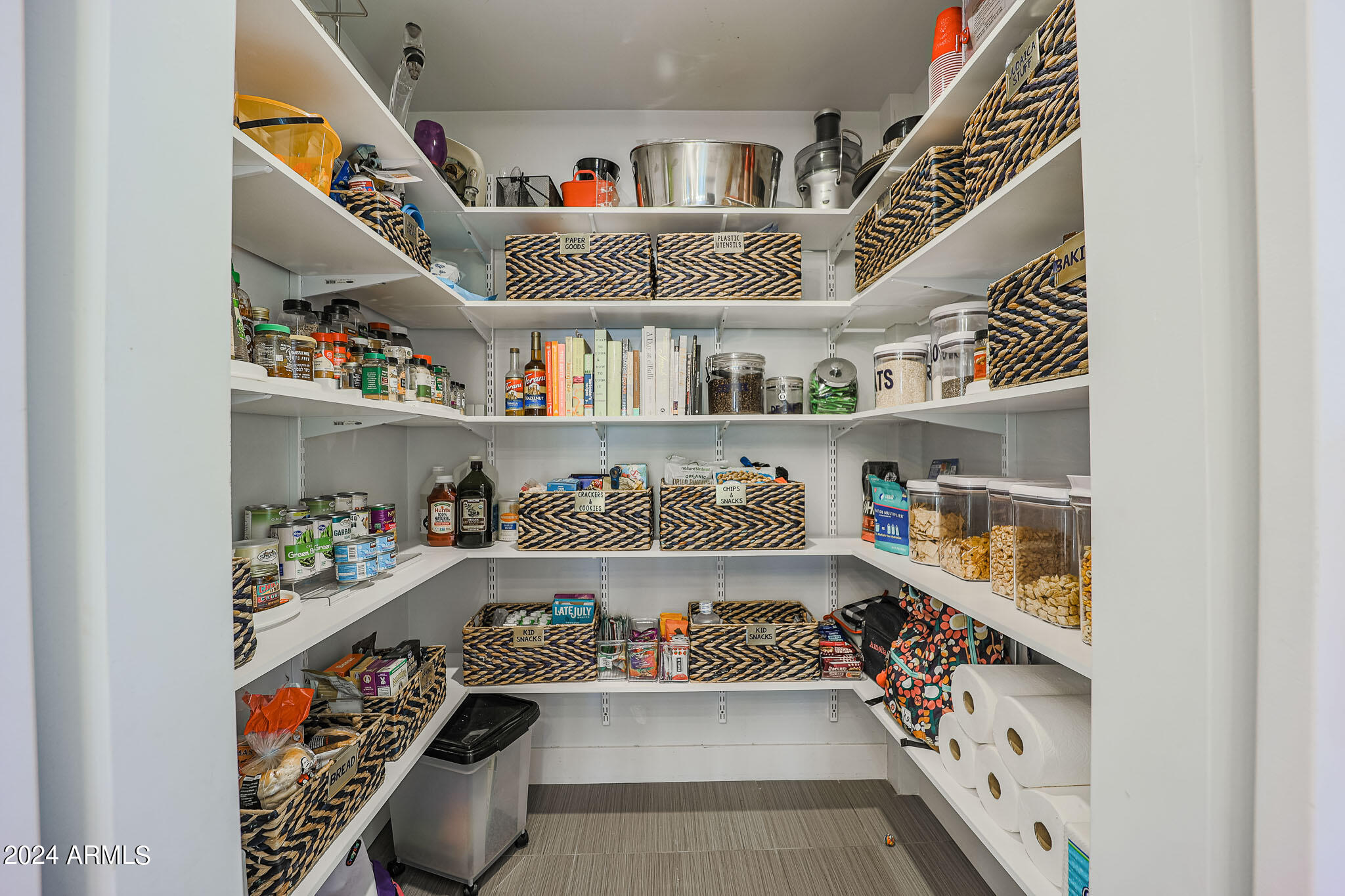 8526 E SAN JACINTO Drive