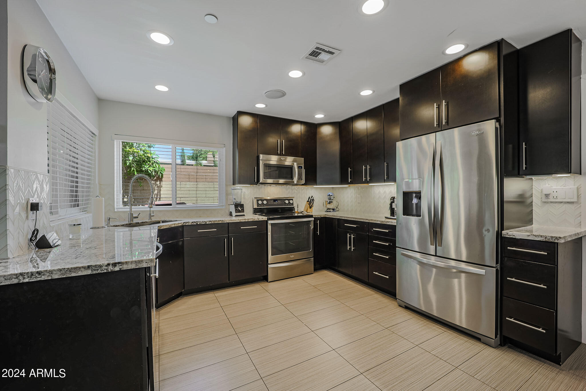 8526 E SAN JACINTO Drive