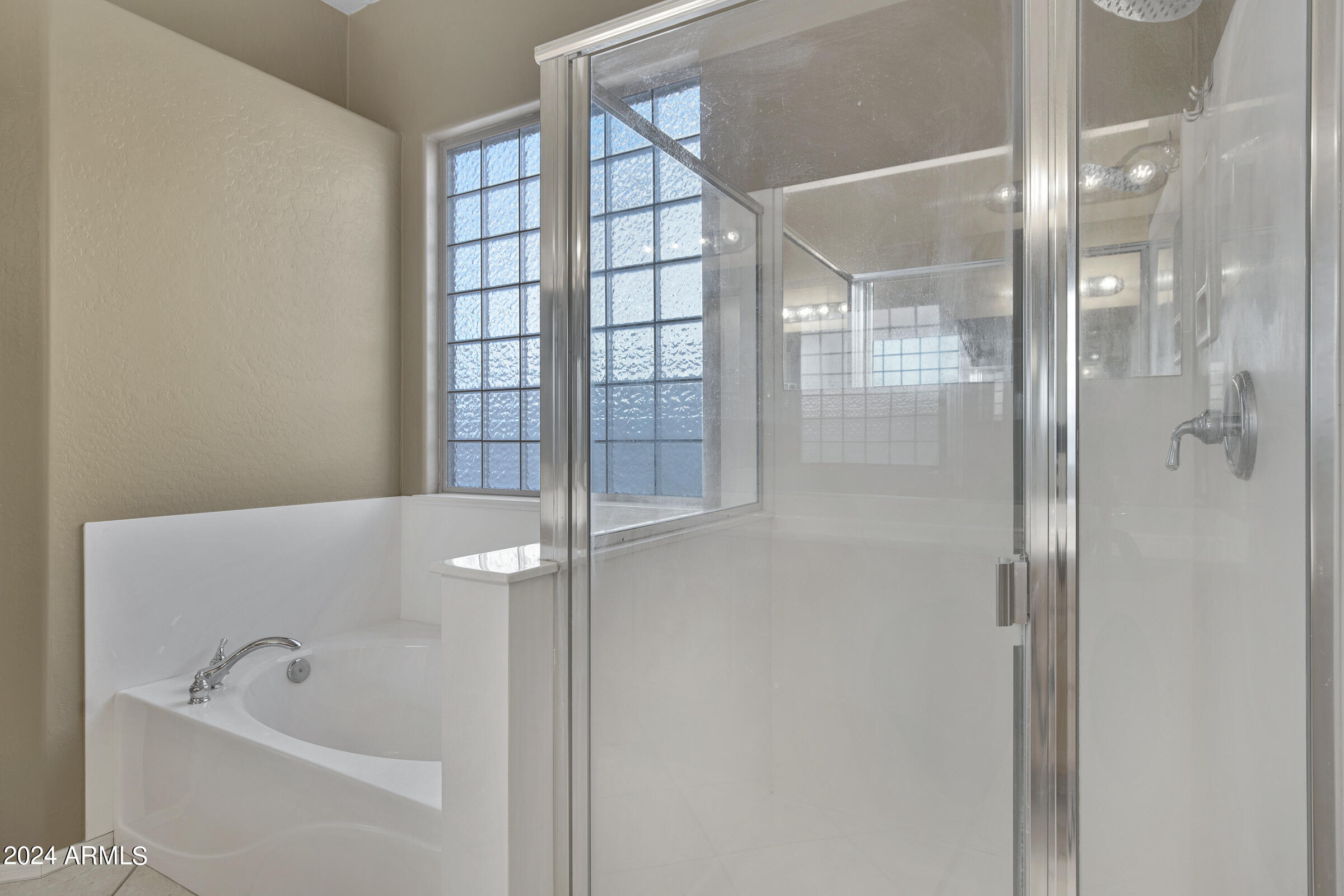 2109 E Winchester Way